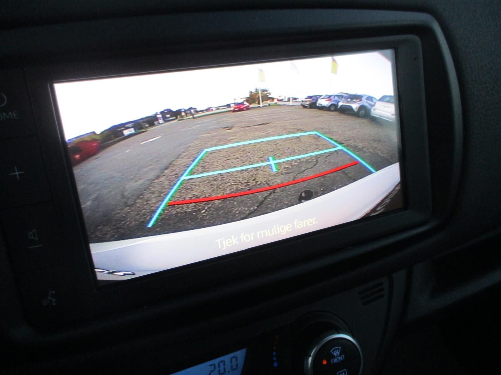 Billede af Toyota Yaris 1,5 VVT-I T2 Limited Premium Multidrive S 111HK 5d 6g Aut.