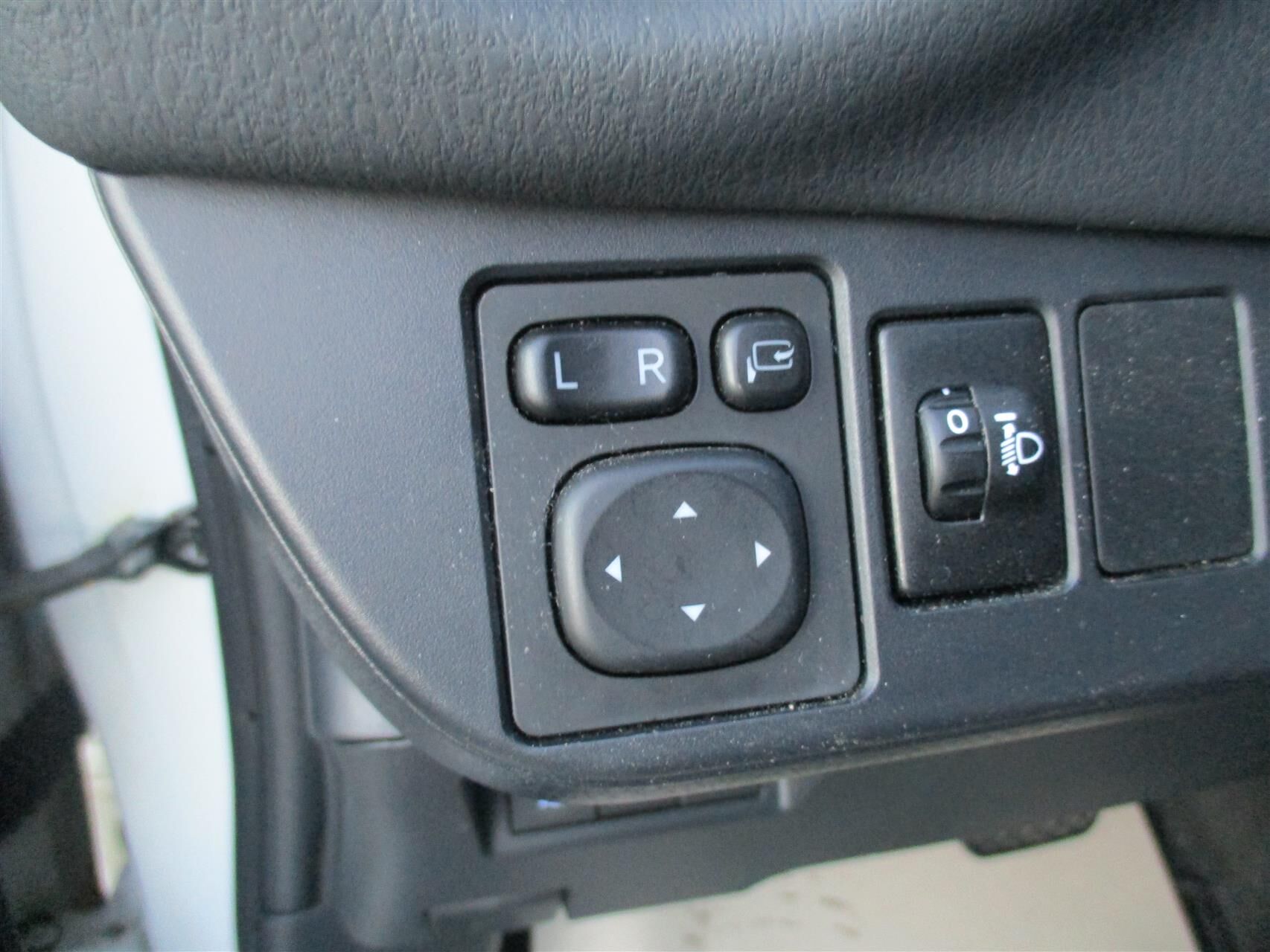 Billede af Toyota Yaris 1,5 VVT-I T2 Limited Premium Multidrive S 111HK 5d 6g Aut.