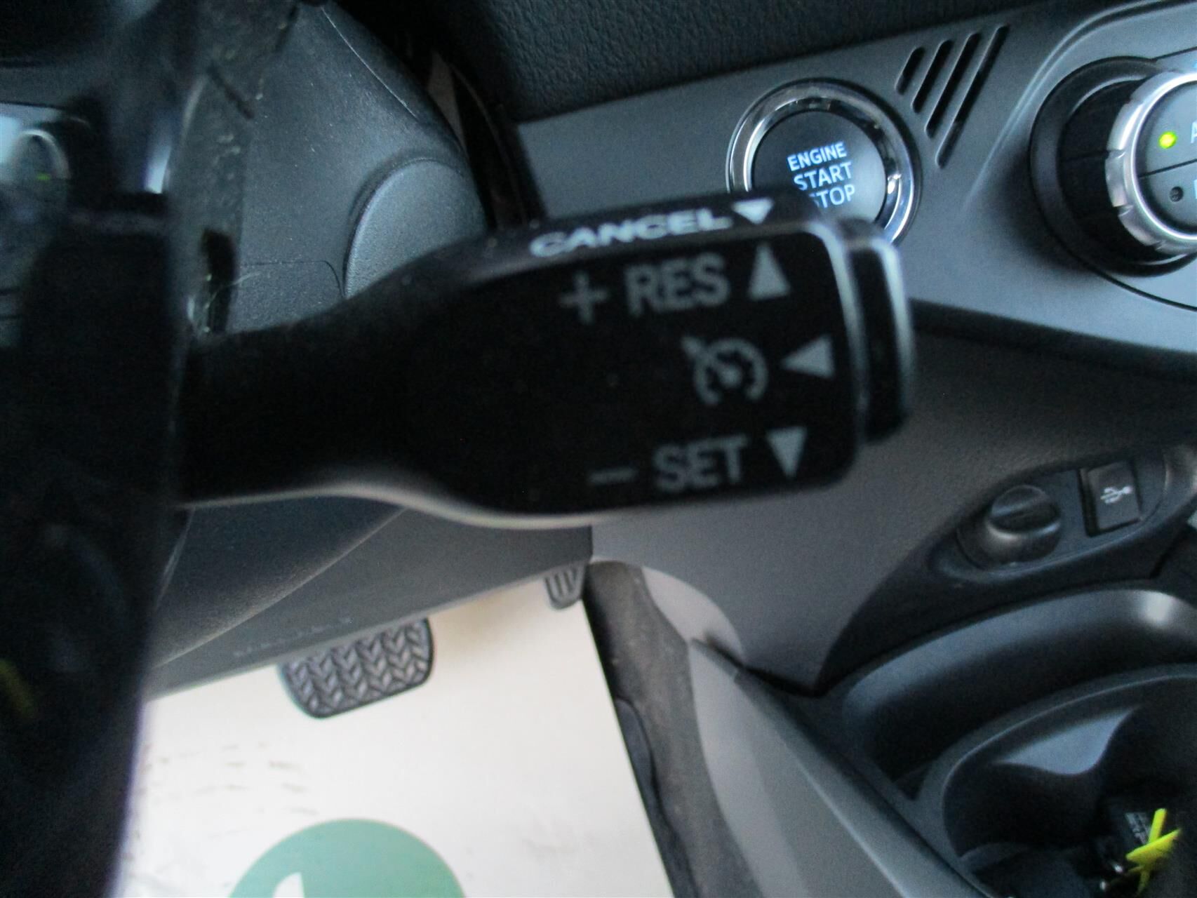 Billede af Toyota Yaris 1,5 VVT-I T2 Limited Premium Multidrive S 111HK 5d 6g Aut.