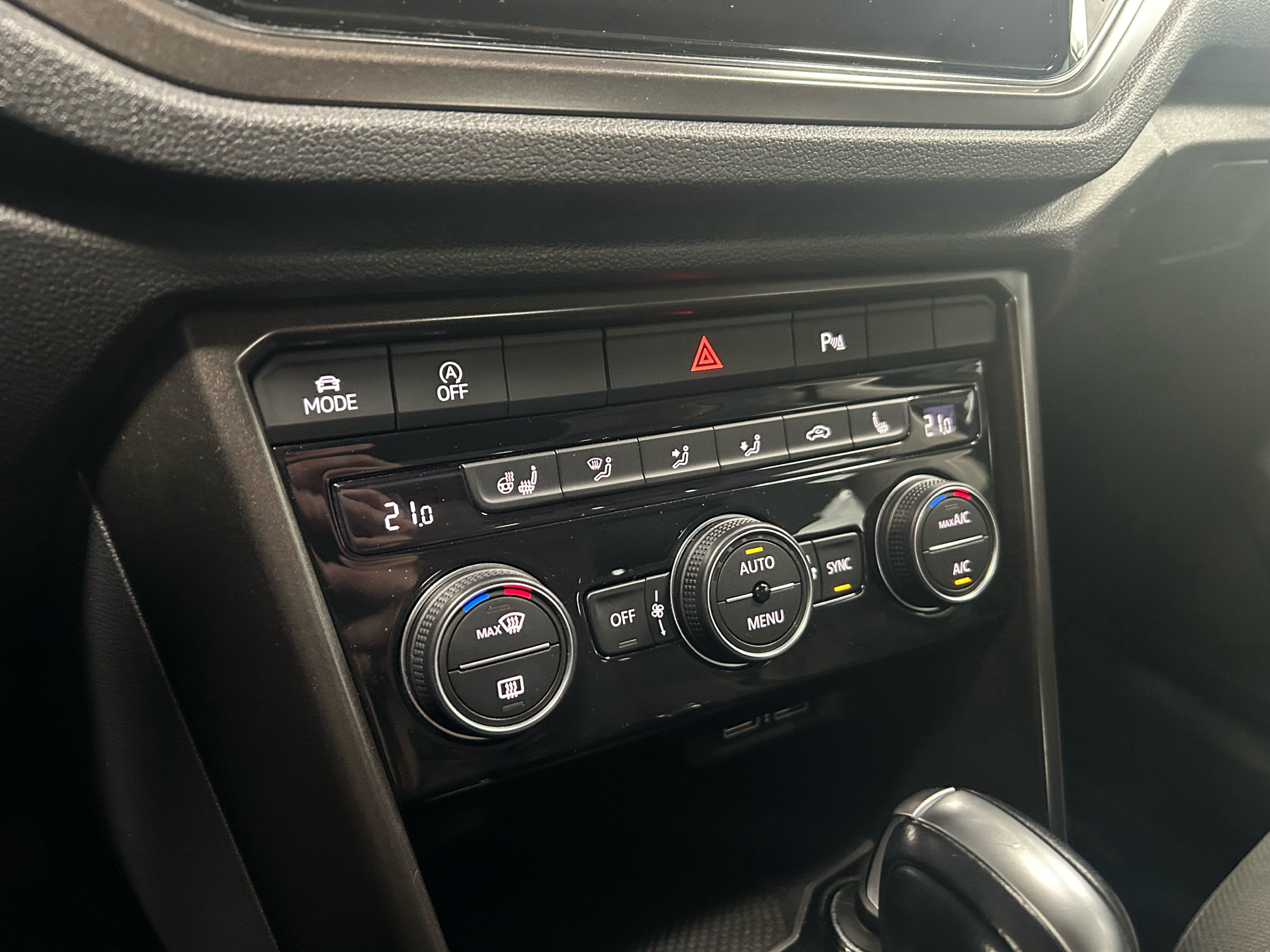 Billede af VW T-Roc 1,5 TSI ACT Style Plus DSG 150HK 5d 7g Aut.