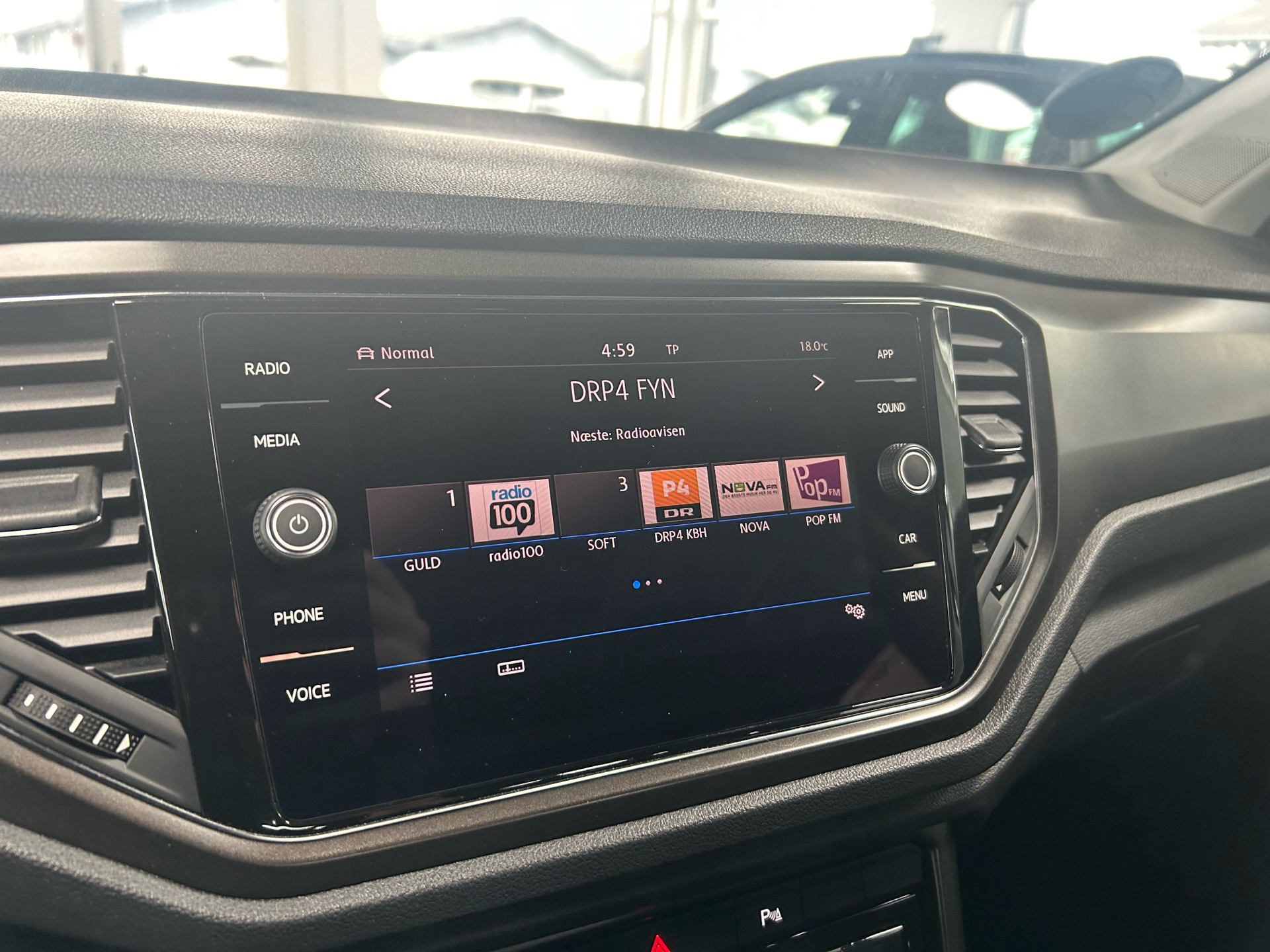 Billede af VW T-Roc 1,5 TSI ACT Style Plus DSG 150HK 5d 7g Aut.