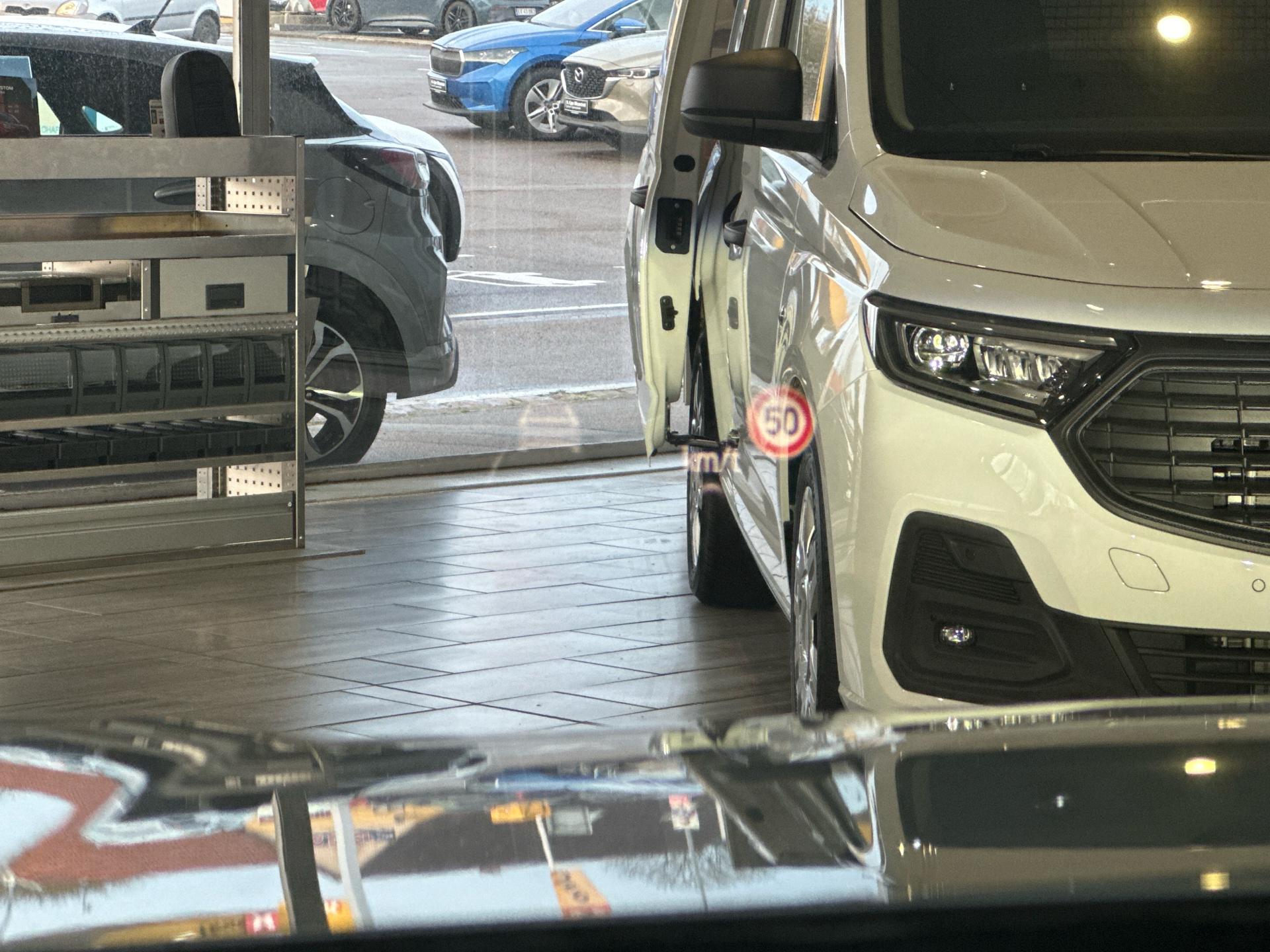 Billede af Ford Explorer EL UR Select AWD 340HK 5d Aut.