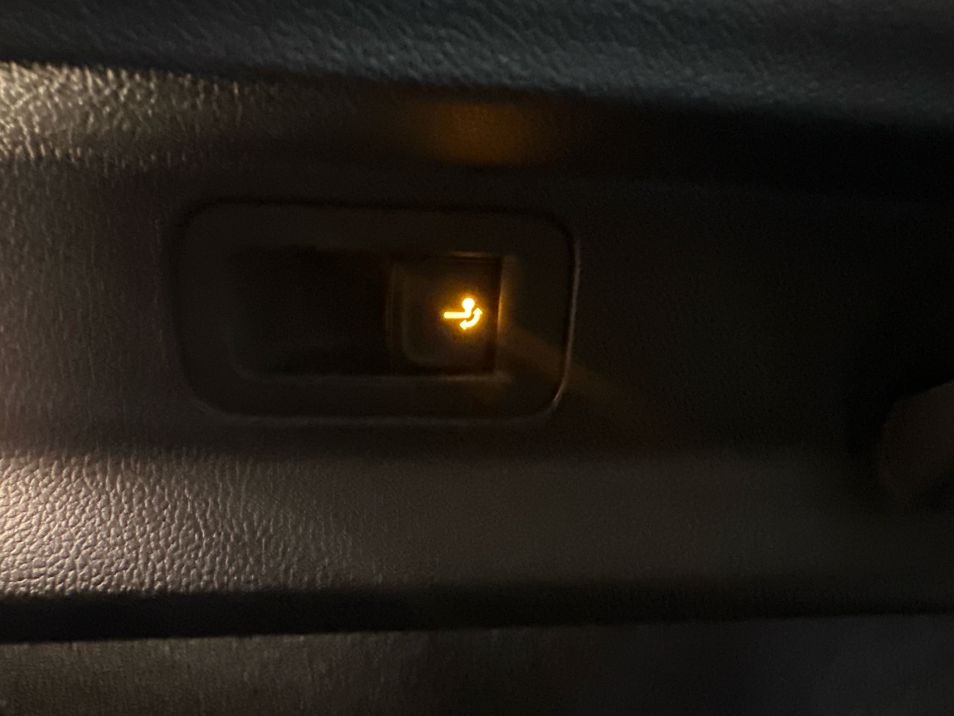 Billede af Ford Explorer EL UR Select AWD 340HK 5d Aut.