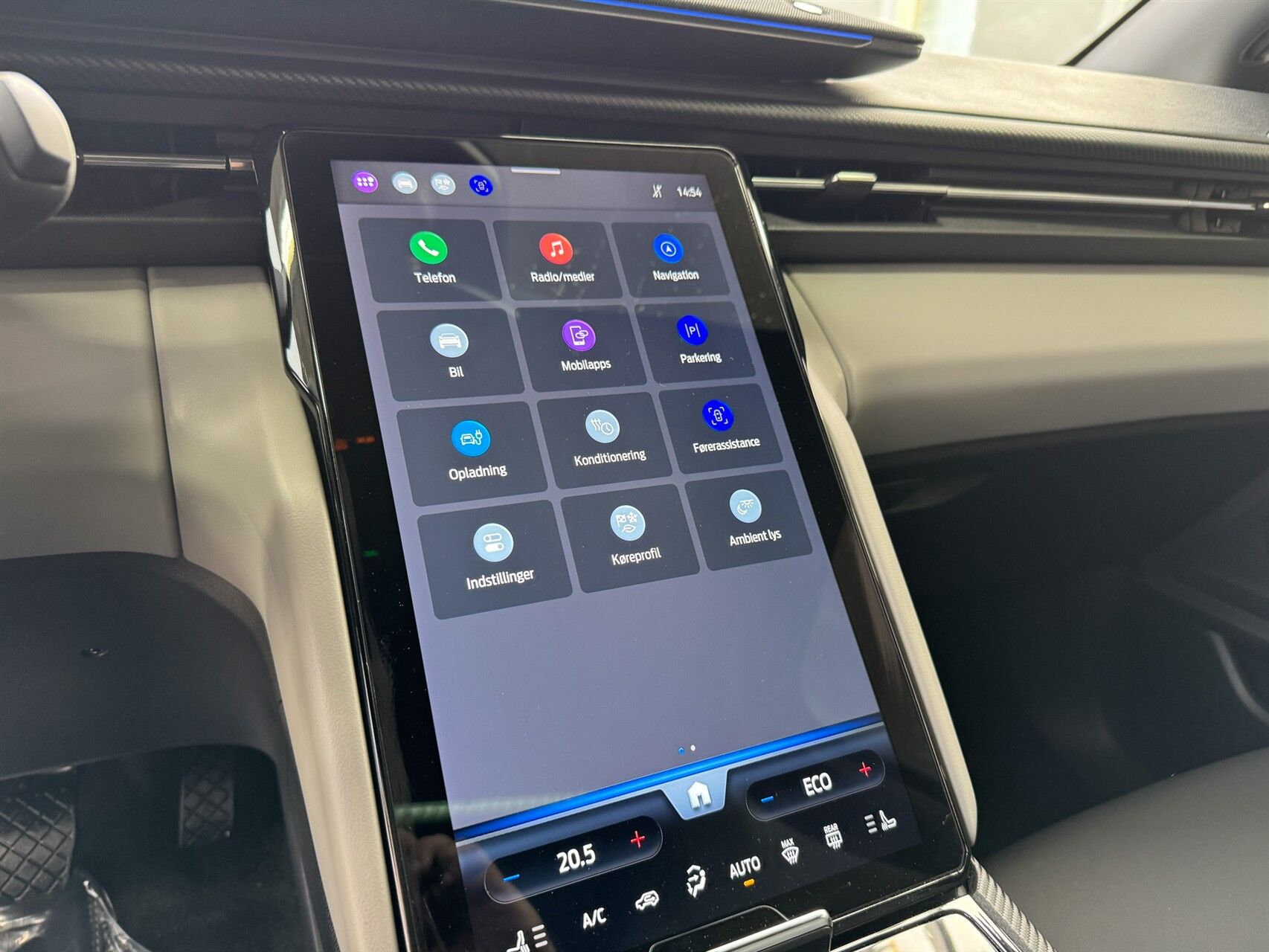 Billede af Ford Explorer EL UR Premium AWD 340HK 5d Aut.