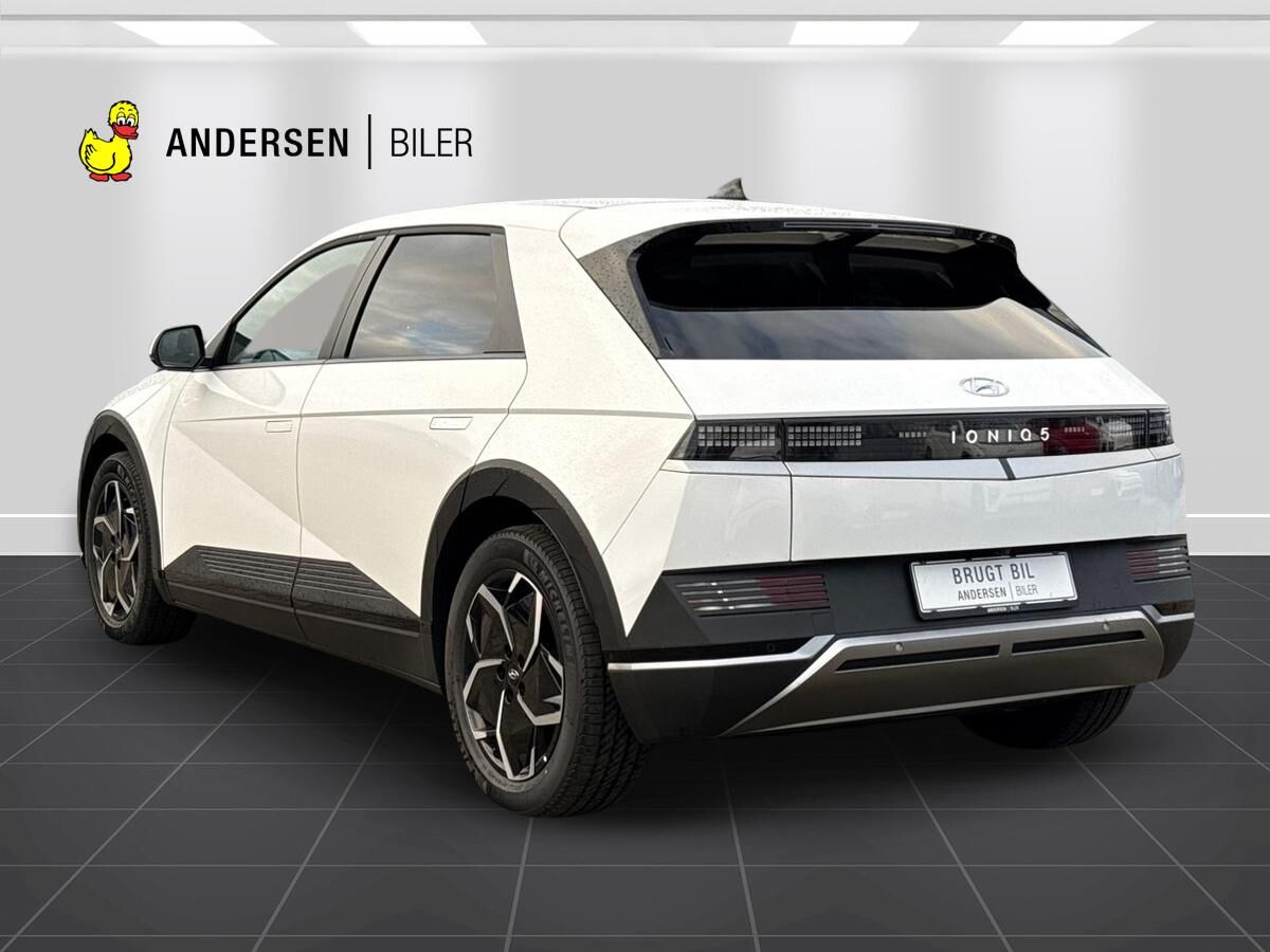 Billede af Hyundai Ioniq 5 Electric 77,4 kWh Essential 229HK 5d Aut.