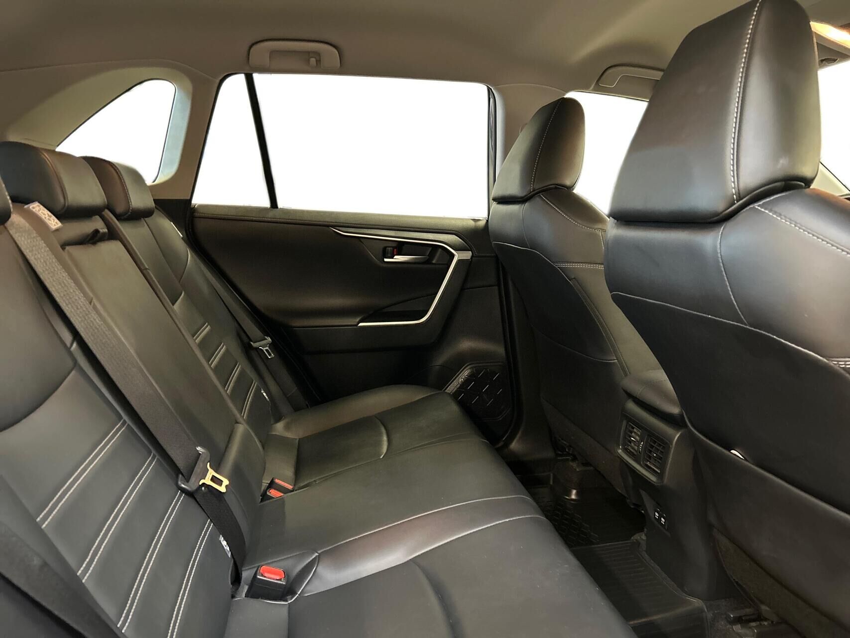 Billede af Toyota RAV4 2,5 Hybrid H3 Business Comfort 218HK 5d 6g Aut.