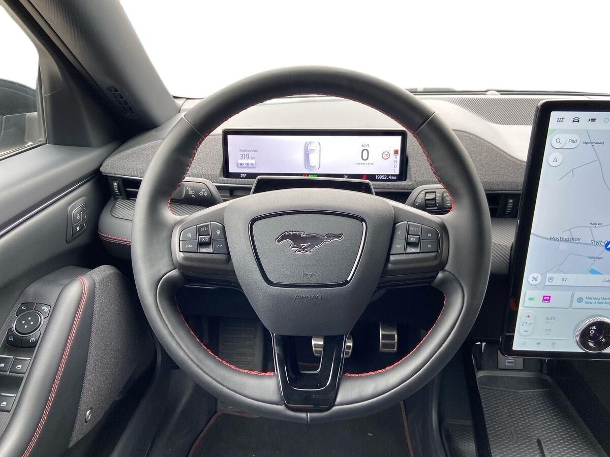 Billede af Ford Mustang Mach-E EL SR Premium AWD 269HK 5d Aut.