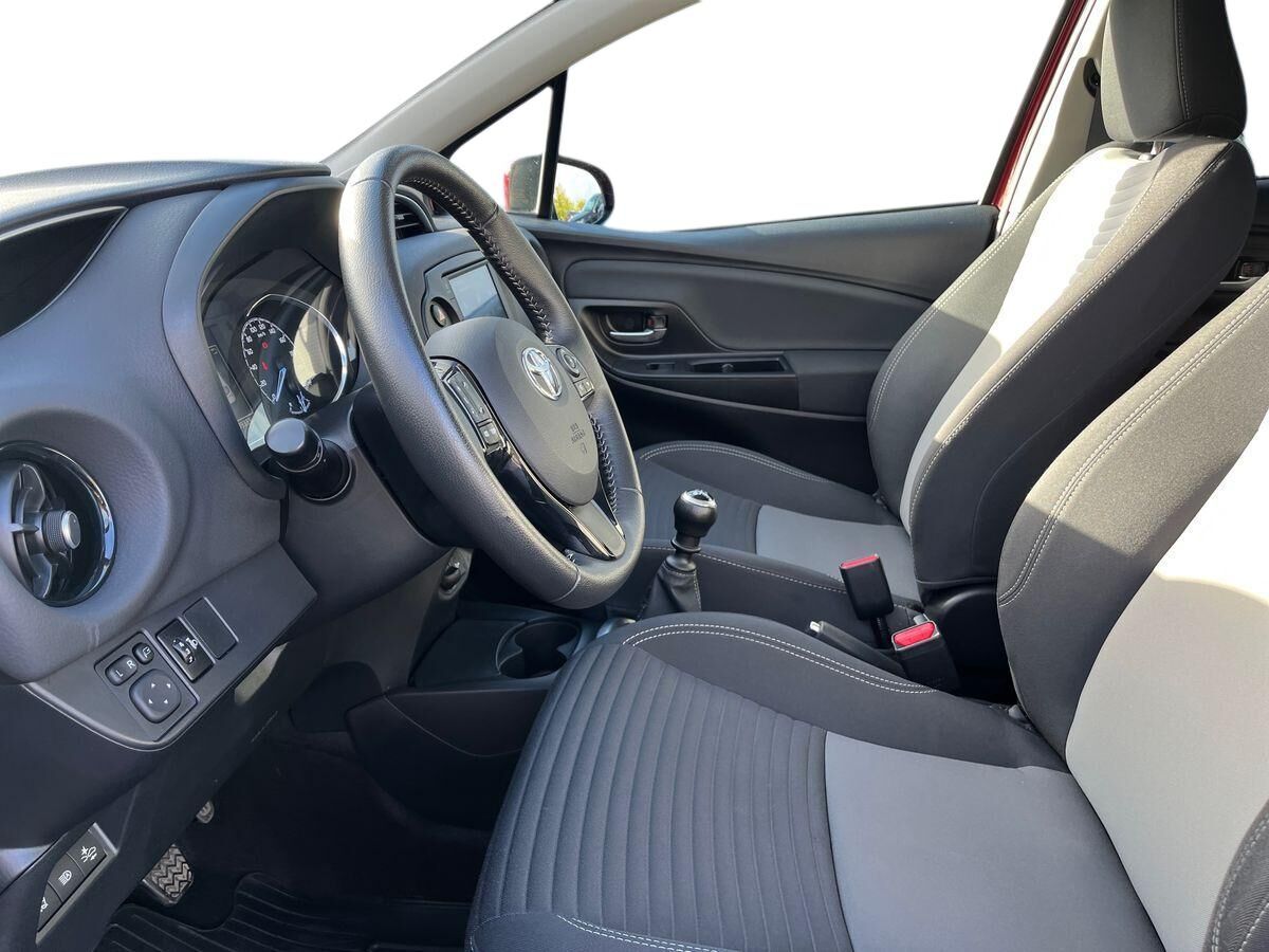 Billede af Toyota Yaris 1,5 VVT-I T2 Limited 111HK 5d 6g