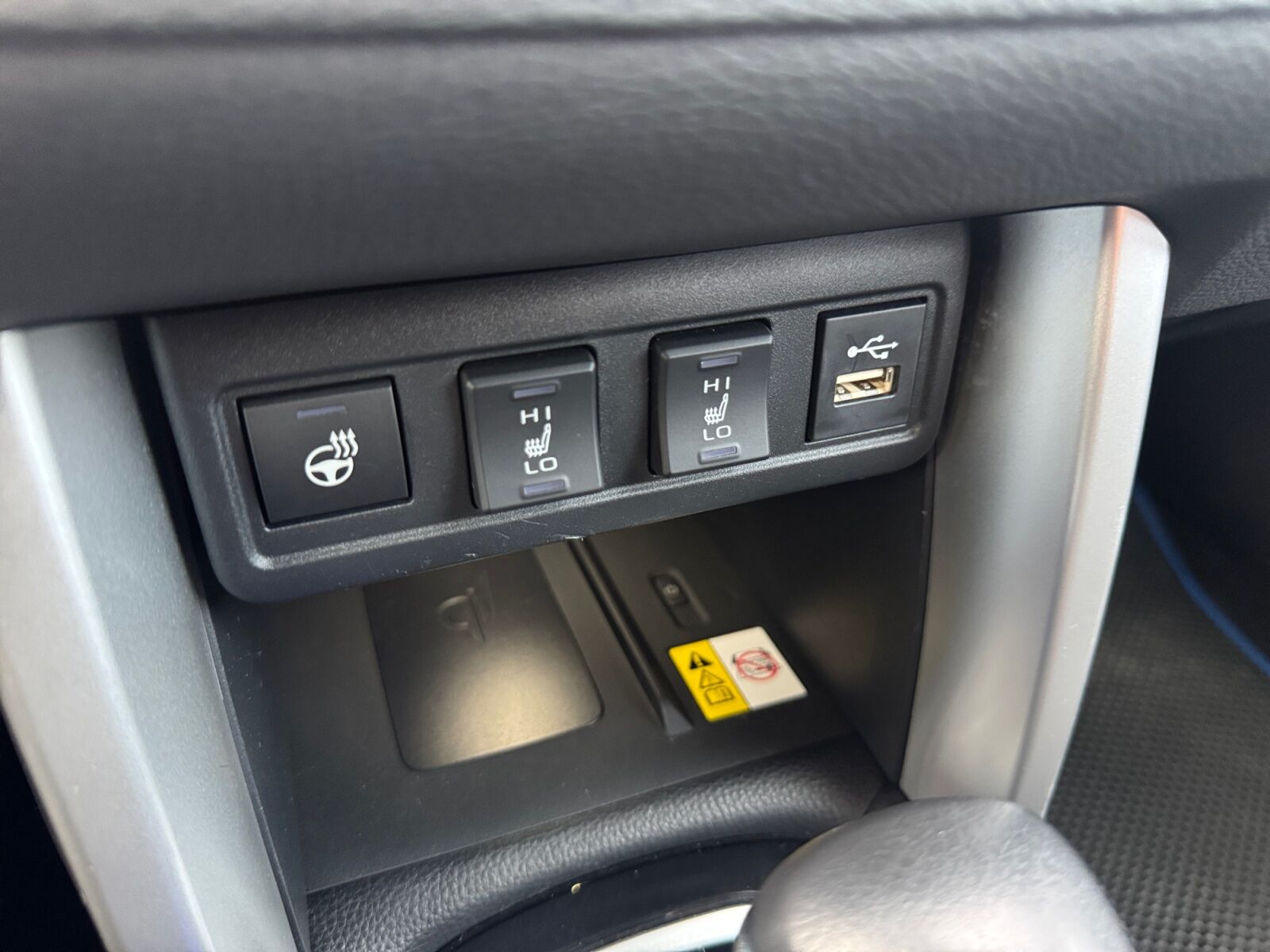 Billede af Toyota Corolla Cross 2,0 Hybrid Style E-CVT 197HK 5d Aut.