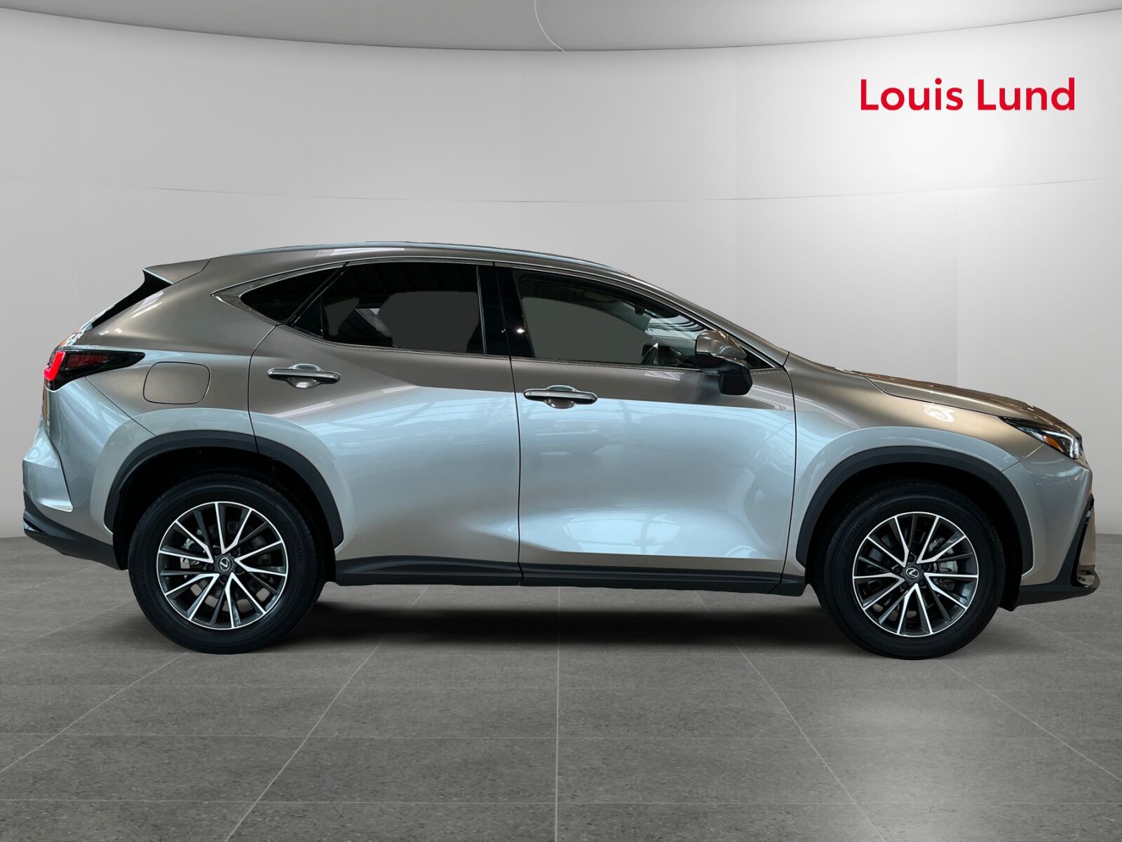 Billede af Lexus NX 450h+ 2,5 Plugin-hybrid Business Plus 4WD 309HK 5d Trinl. Gear