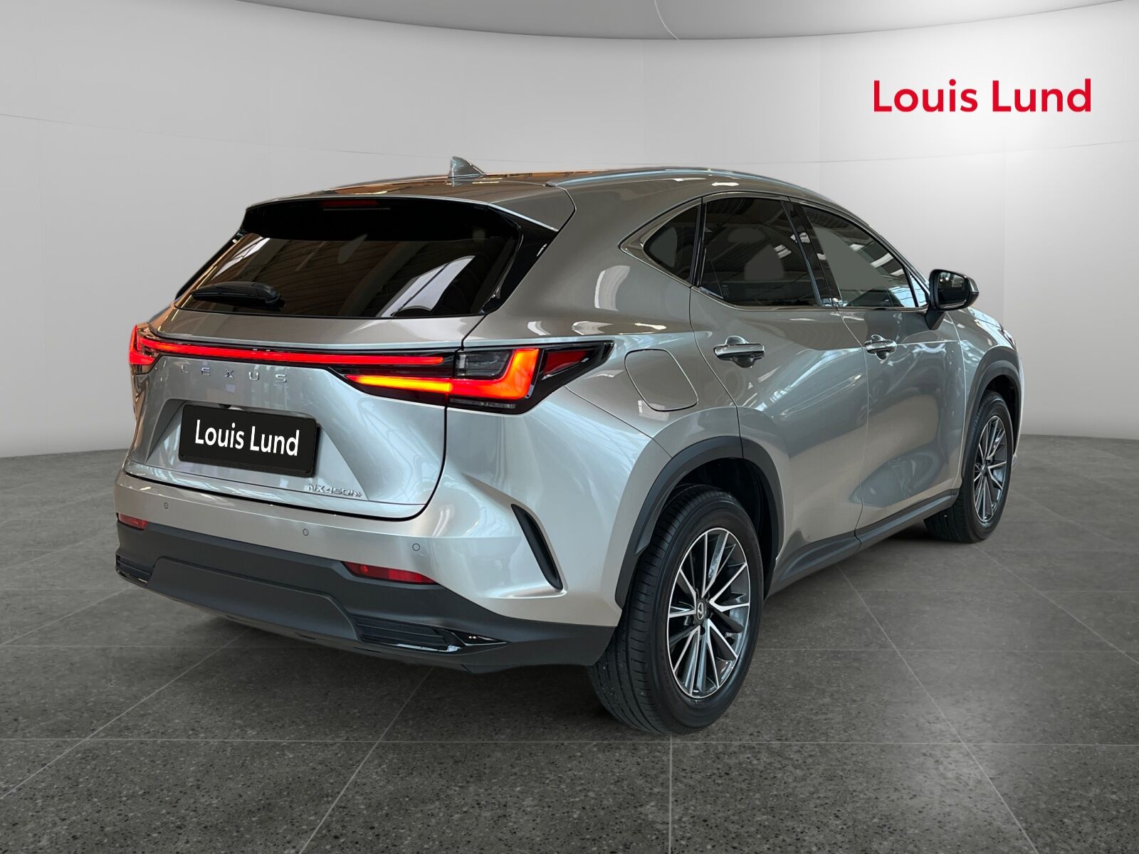 Billede af Lexus NX 450h+ 2,5 Plugin-hybrid Business Plus 4WD 309HK 5d Trinl. Gear
