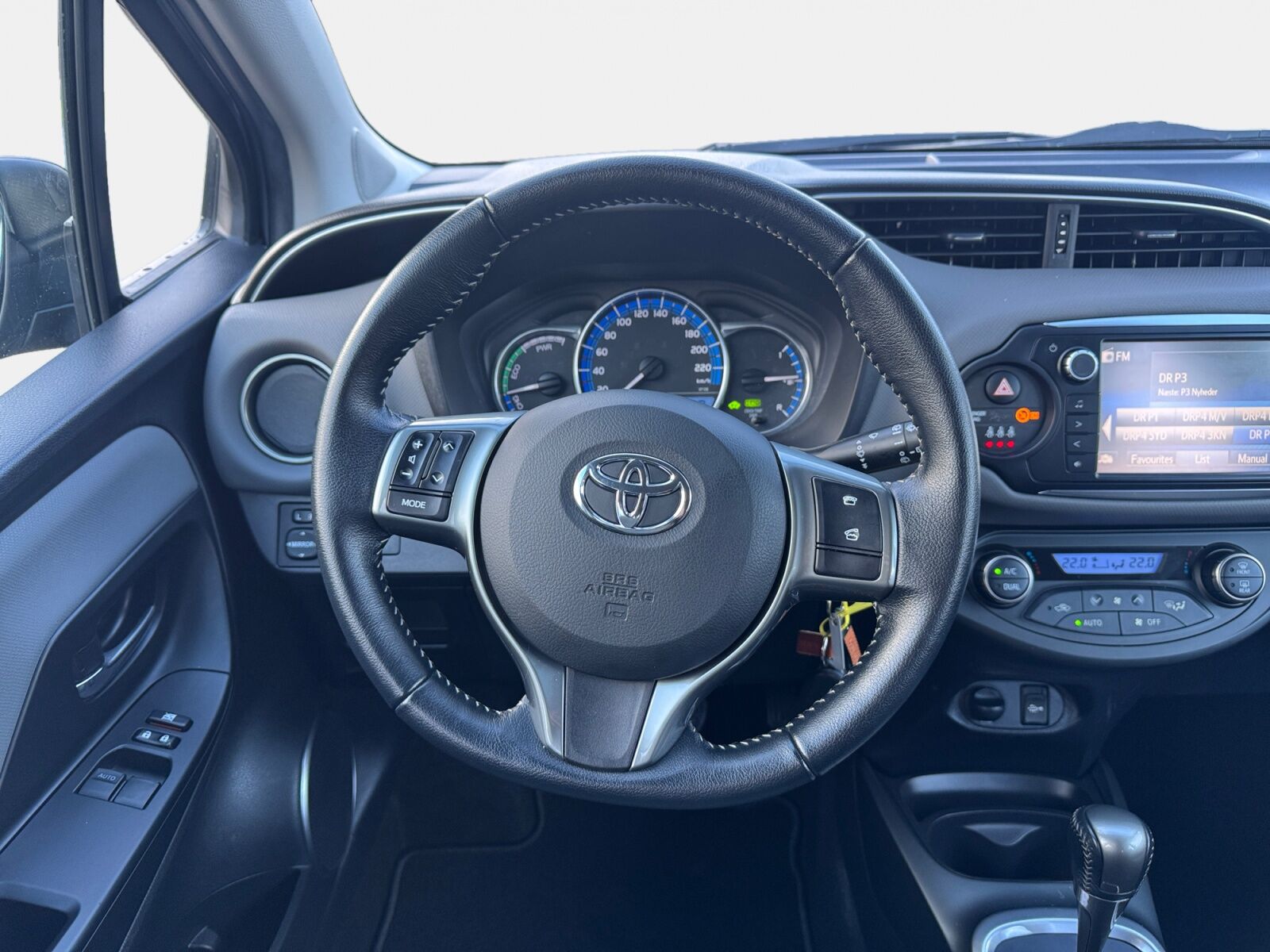 Billede af Toyota Yaris 1,5 Hybrid H2 E-CVT 100HK 5d Trinl. Gear