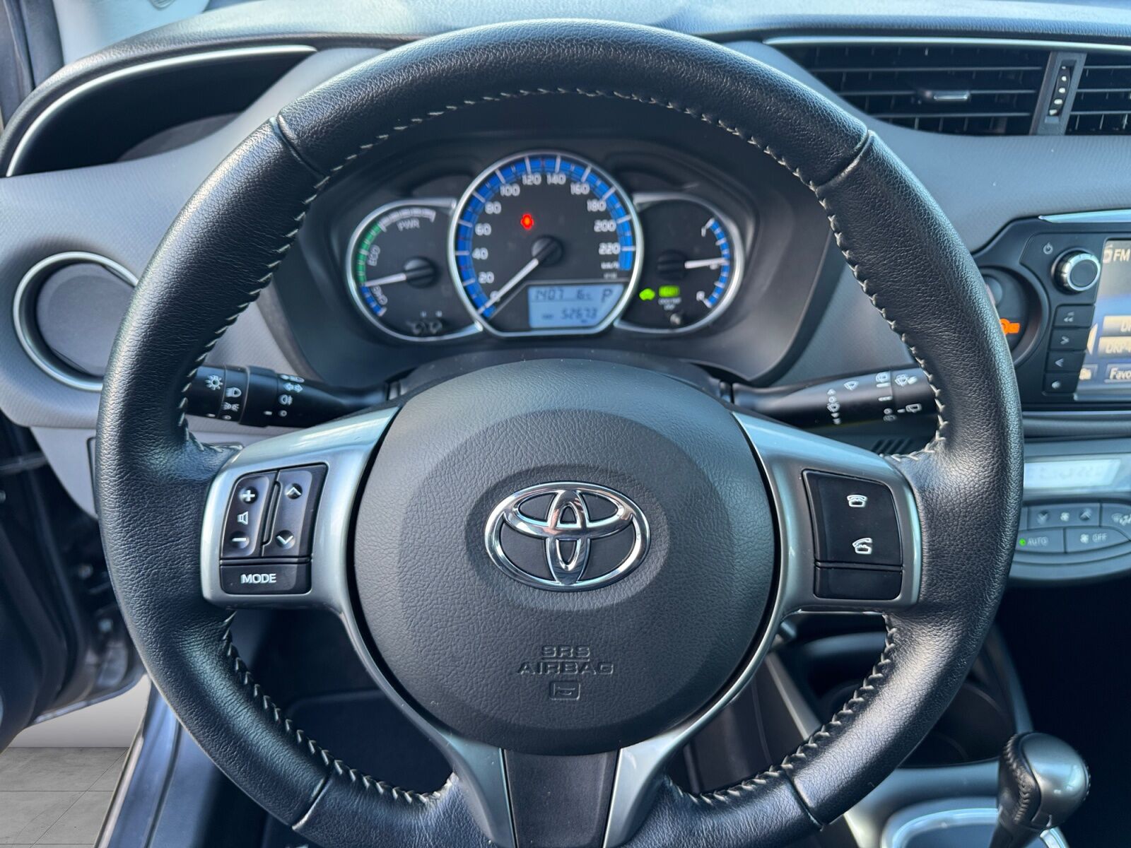 Billede af Toyota Yaris 1,5 Hybrid H2 E-CVT 100HK 5d Trinl. Gear