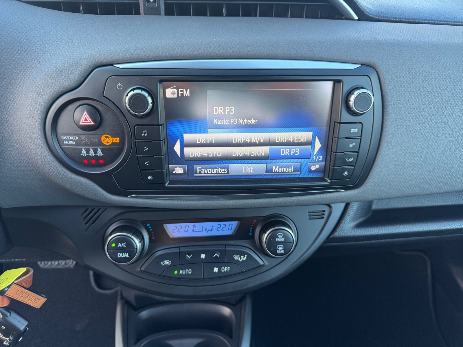 Billede af Toyota Yaris 1,5 Hybrid H2 E-CVT 100HK 5d Trinl. Gear