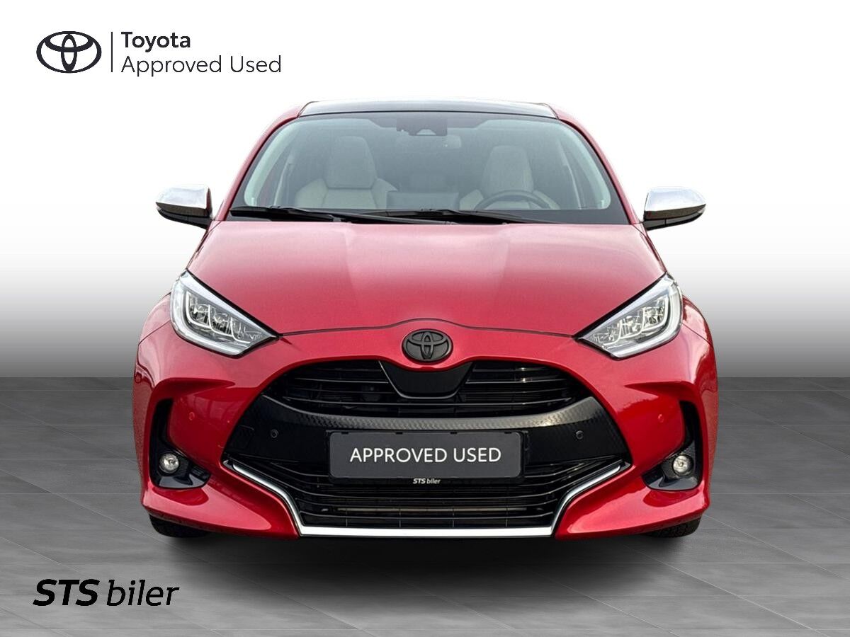Billede af Toyota Yaris 1,5 Hybrid Elegant Panorama 116HK 5d Trinl. Gear