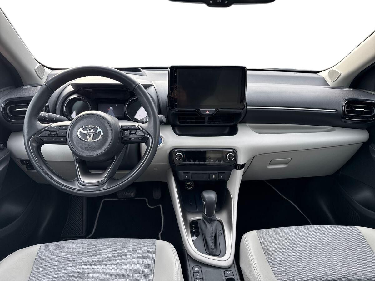 Billede af Toyota Yaris 1,5 Hybrid Elegant Panorama 116HK 5d Trinl. Gear