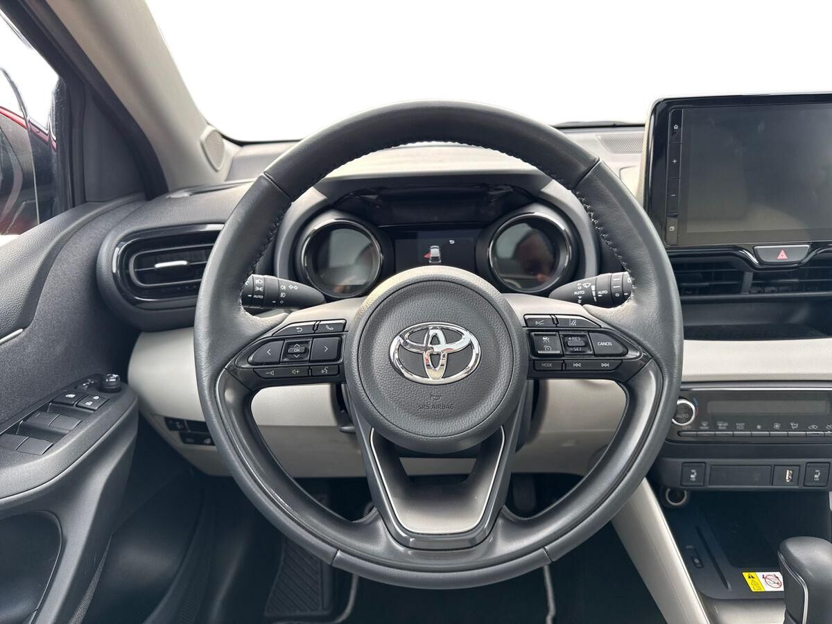 Billede af Toyota Yaris 1,5 Hybrid Elegant Panorama 116HK 5d Trinl. Gear