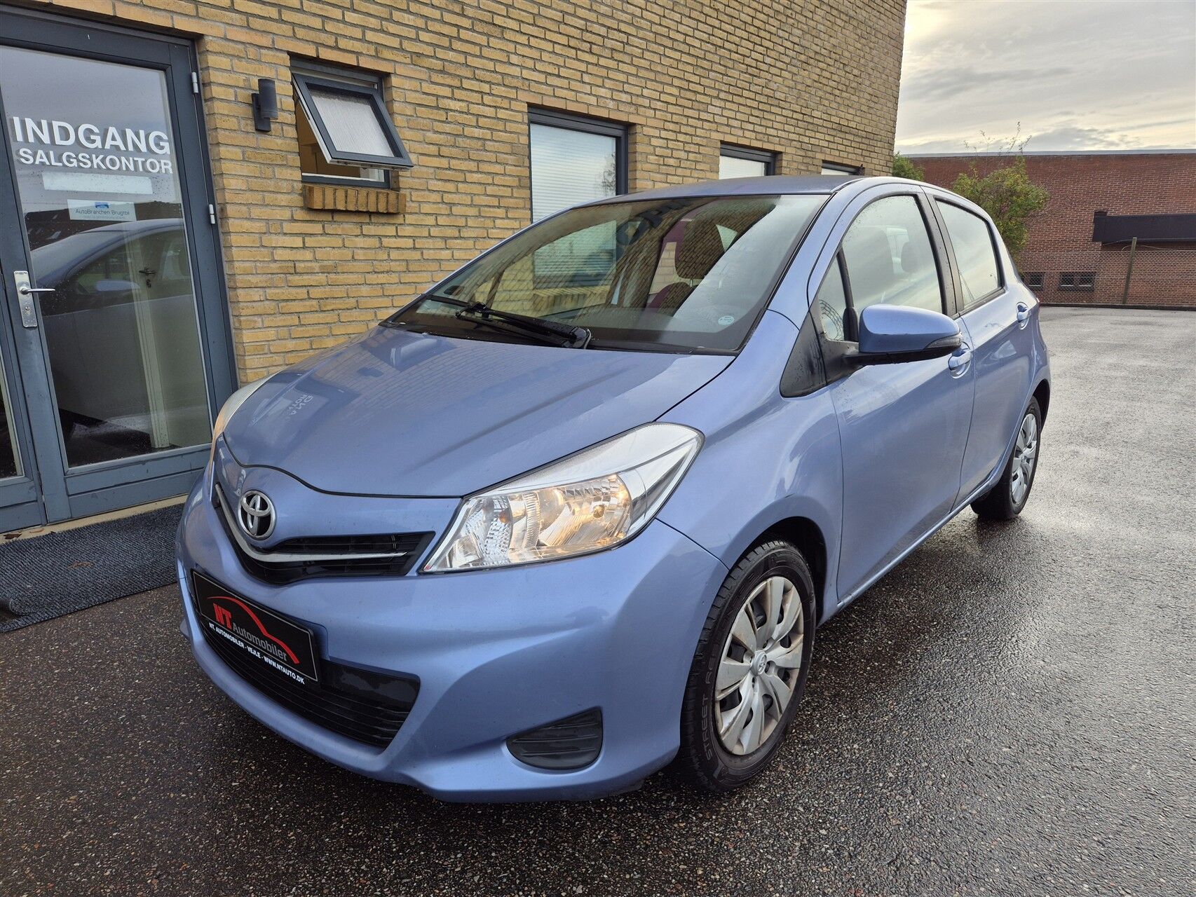 Billede af Toyota Yaris 1,3 VVT-I T2 Touch 100HK 5d 6g