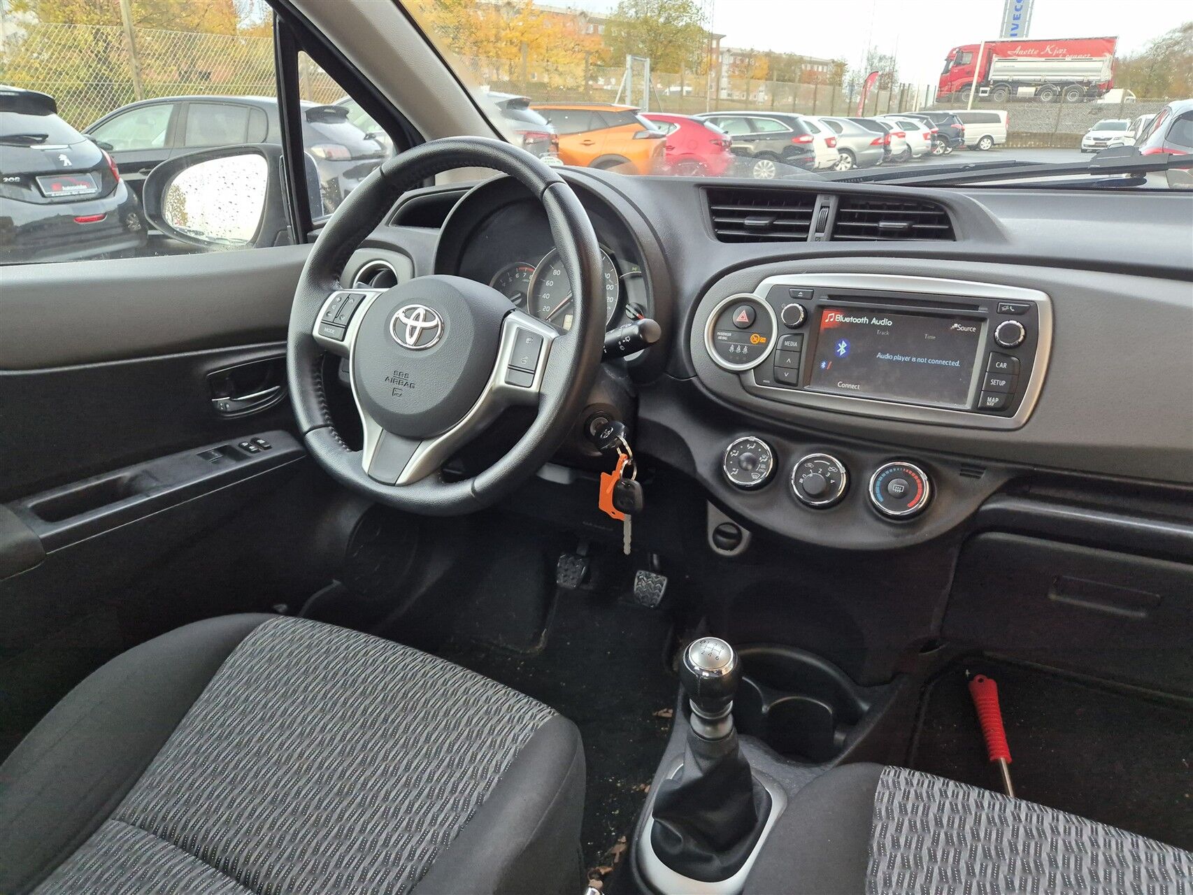 Billede af Toyota Yaris 1,3 VVT-I T2 Touch 100HK 5d 6g
