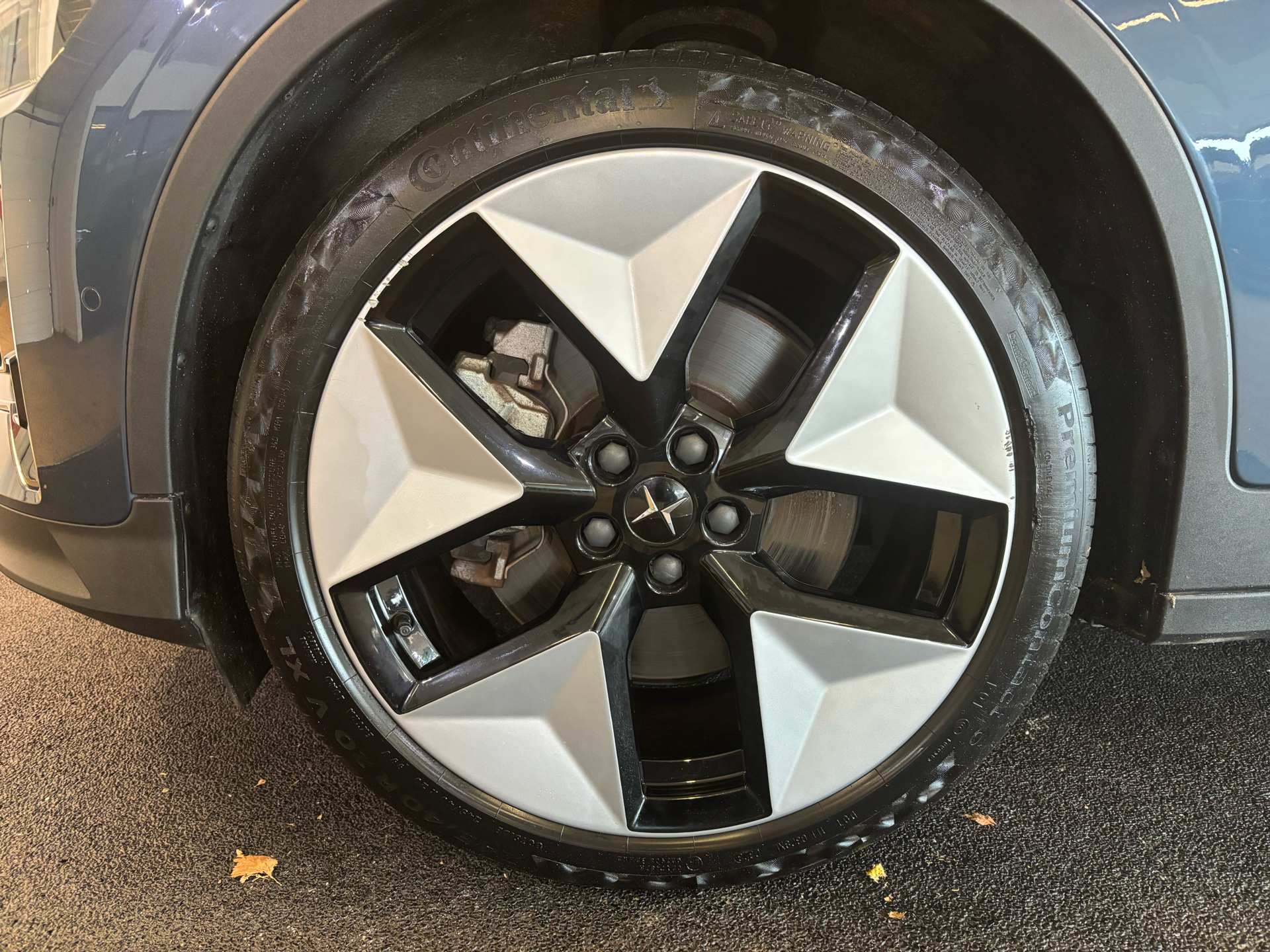 Billede af Polestar 2 EL Long range Single motor 231HK 5d Aut.