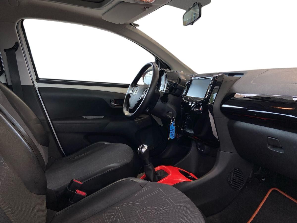 Billede af Toyota Aygo 1,0 VVT-I X-Sky 72HK 5d