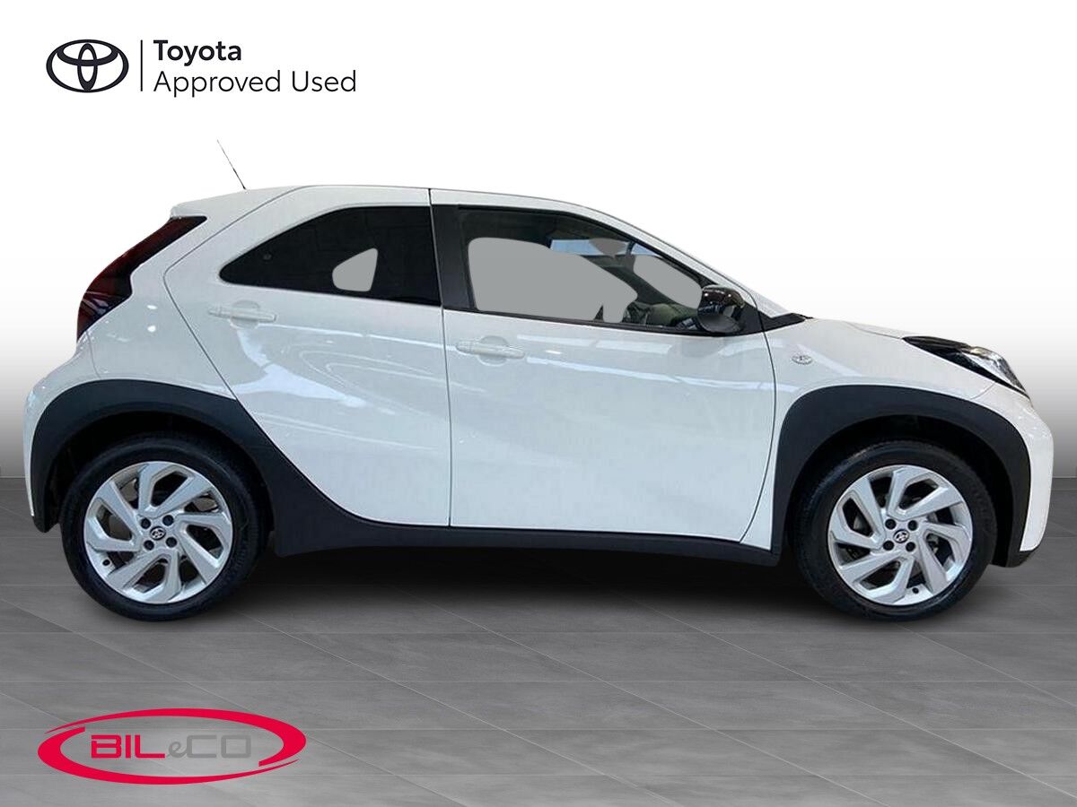 Billede af Toyota Aygo X 1,0 VVT-I Active 72HK 5d