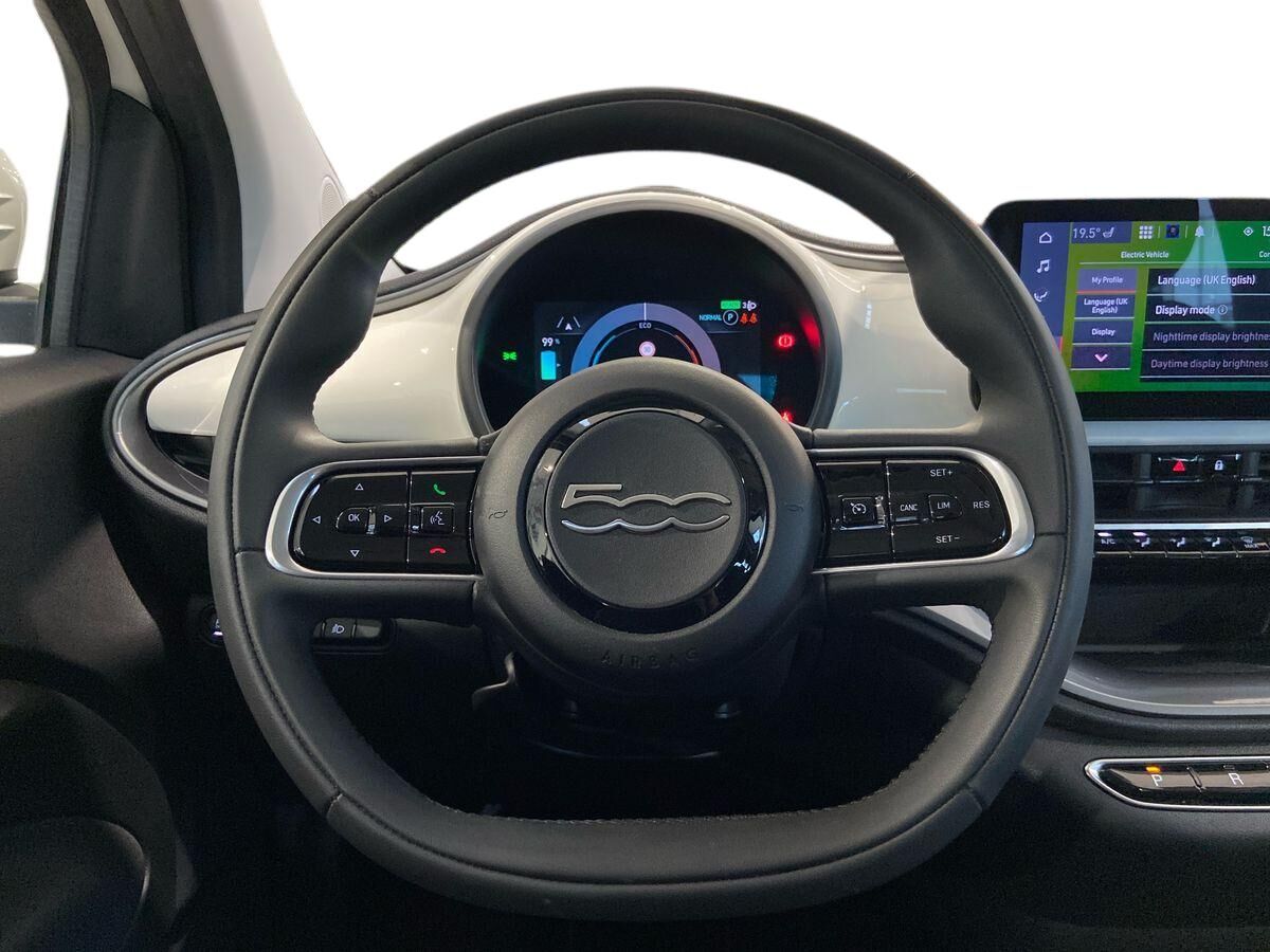 Billede af Fiat 500e EL Comfort Pack 118HK 3d Aut.