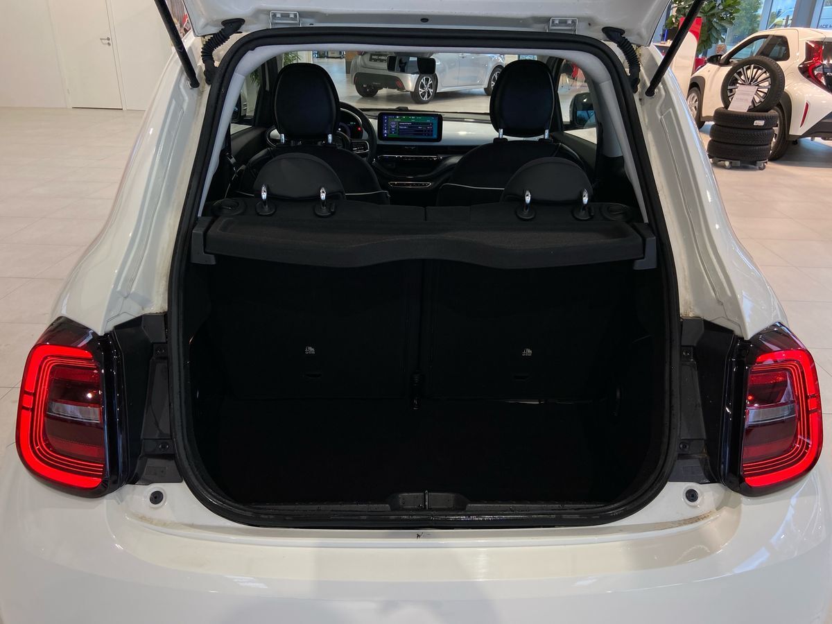 Billede af Fiat 500e EL Comfort Pack 118HK 3d Aut.