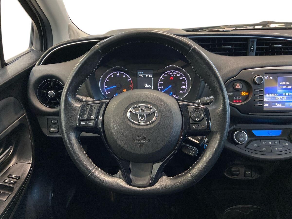 Billede af Toyota Yaris 1,5 VVT-I T2 Premium 111HK 5d 6g