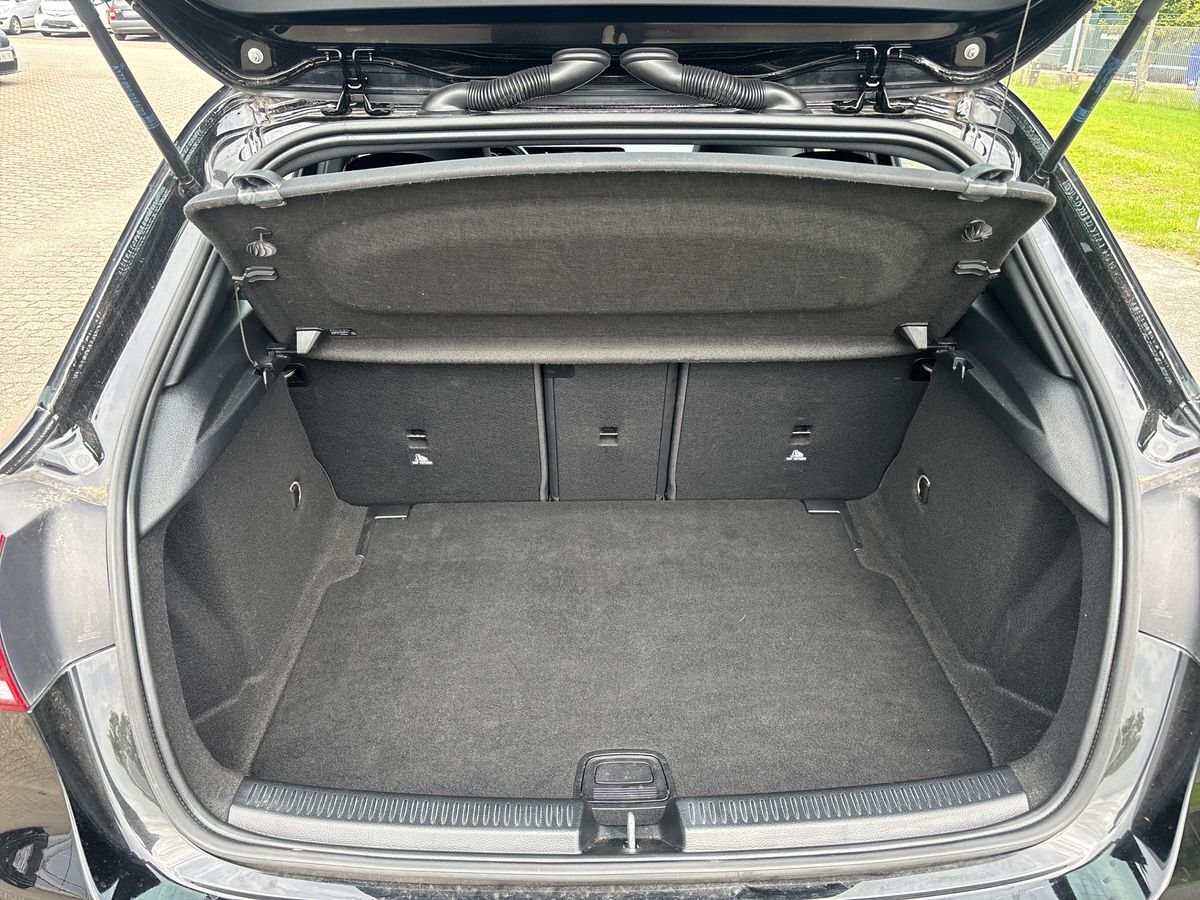 Billede af Mercedes-Benz A180 d 1,5 CDI AMG Line 7G-DCT 116HK 5d 7g Aut.