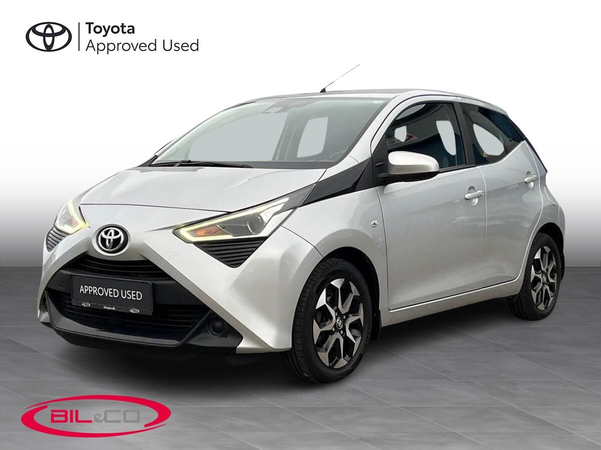 Billede af Toyota Aygo 1,0 VVT-I X-plore DAB+ Safety Sense X-Shift 72HK 5d Aut.