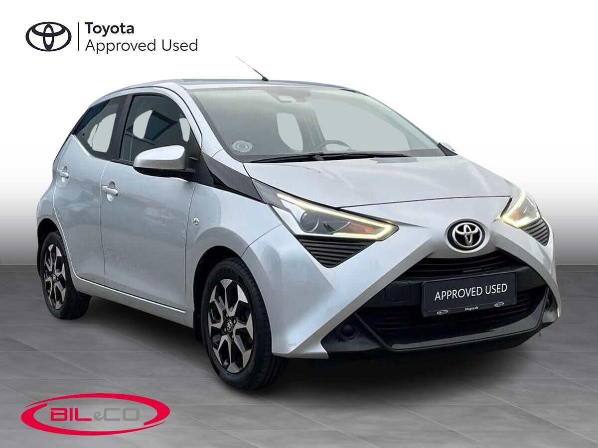 Billede af Toyota Aygo 1,0 VVT-I X-plore DAB+ Safety Sense X-Shift 72HK 5d Aut.