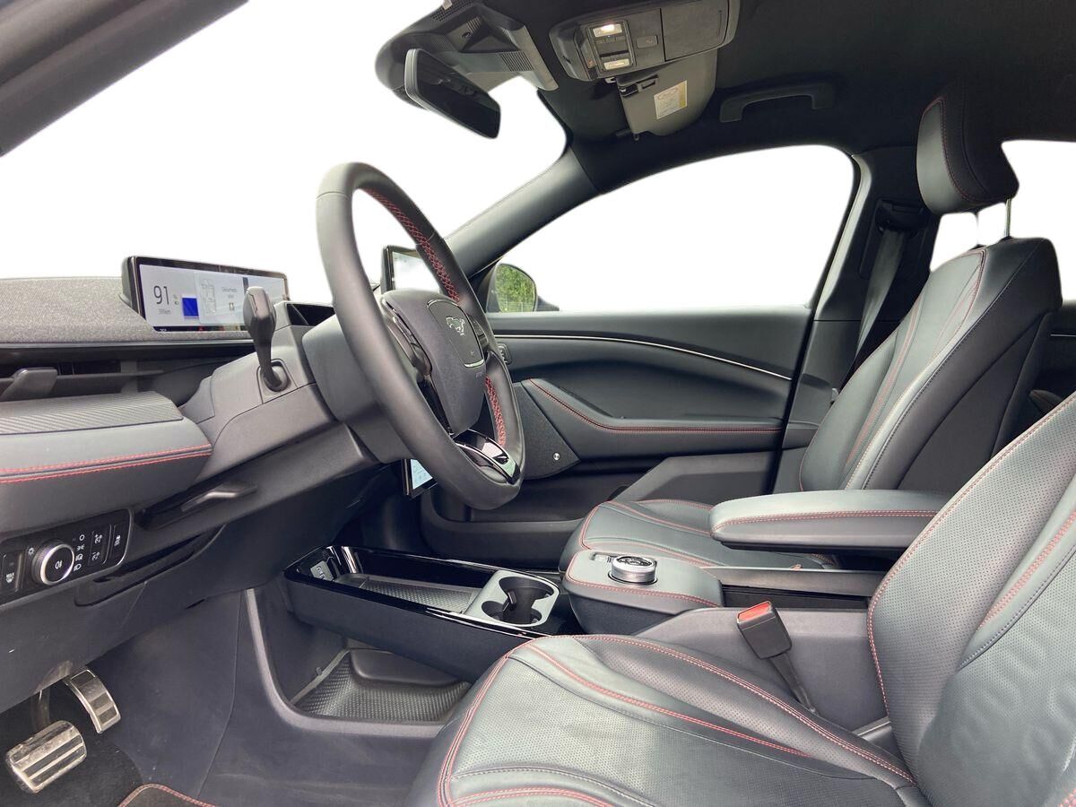 Billede af Ford Mustang Mach-E EL SR Premium AWD 269HK 5d Aut.