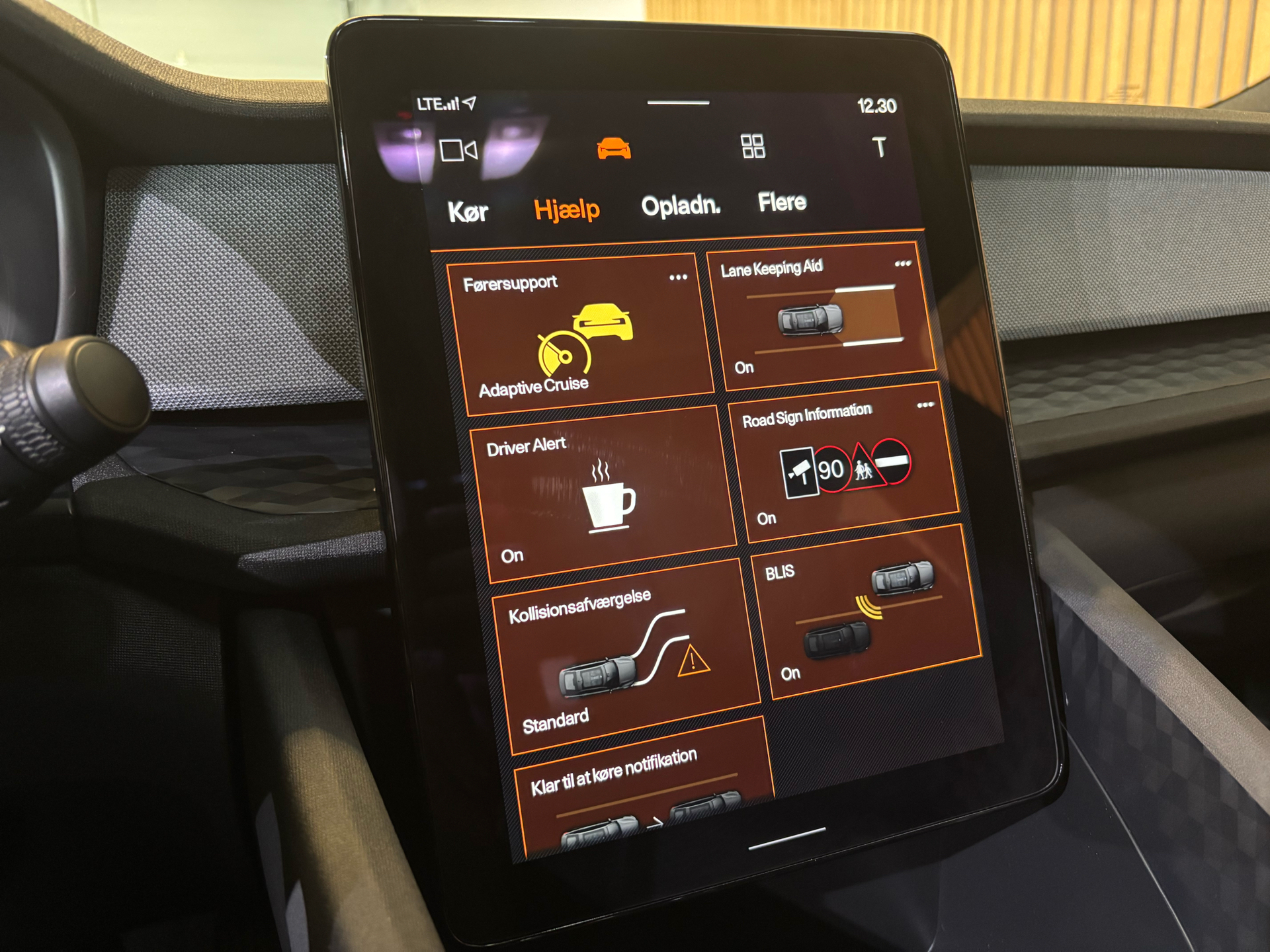 Billede af Polestar 2 EL Long range Single motor 231HK 5d Aut.