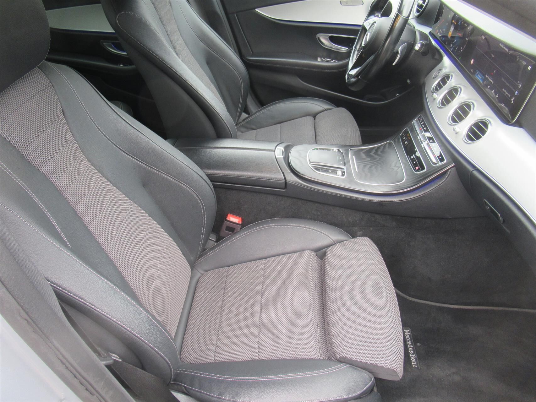 Billede af MERCEDES-BENZ E-klasse E 220 d sedan