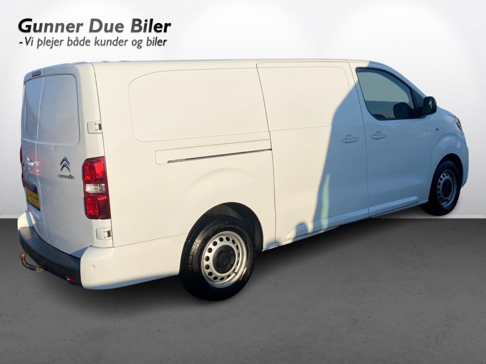 Billede af Citroën Jumpy L3 2,0 Blue HDi Masterline EAT8 180HK Van 8g Aut.