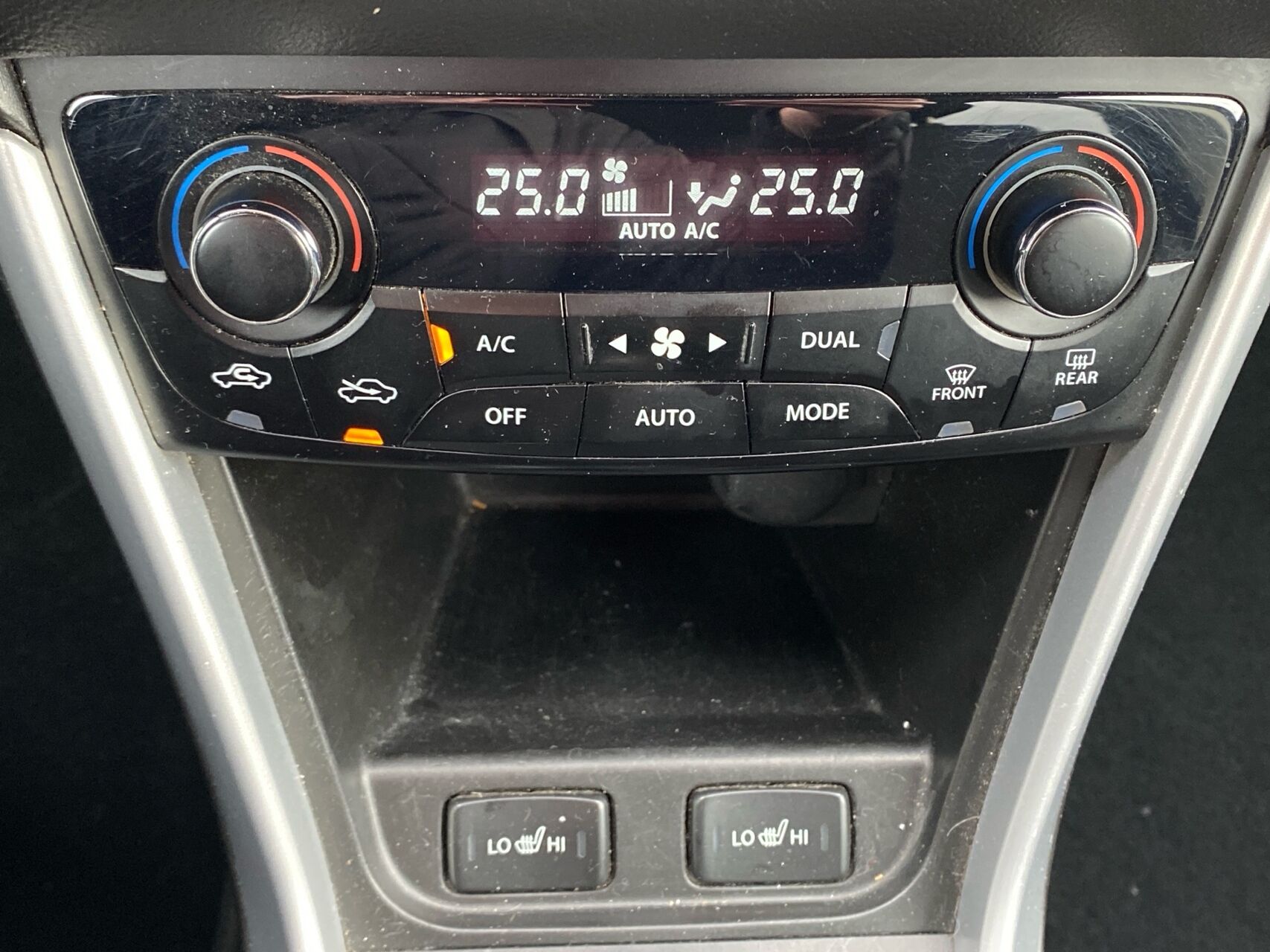 Billede af Suzuki S-Cross 1,0 Boosterjet Active 112HK 5d