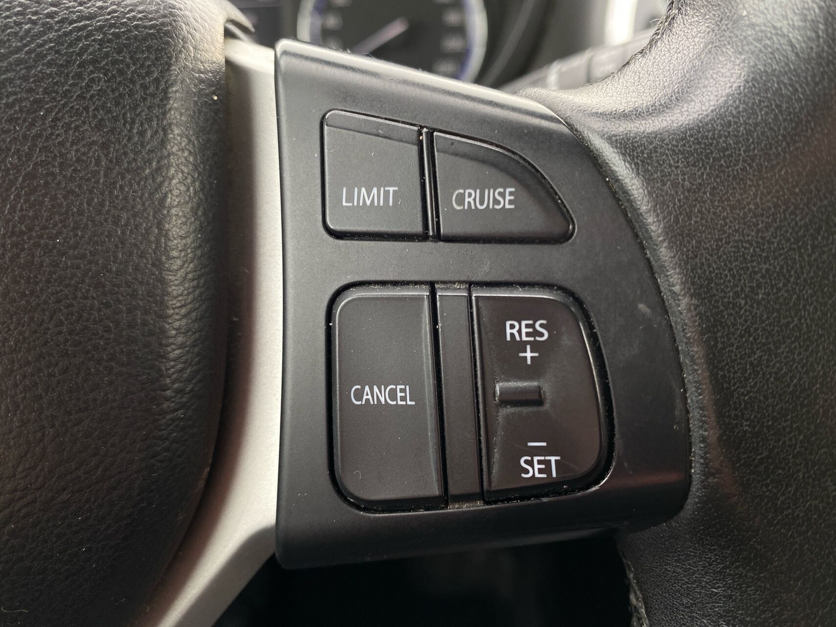 Billede af Suzuki S-Cross 1,0 Boosterjet Active 112HK 5d