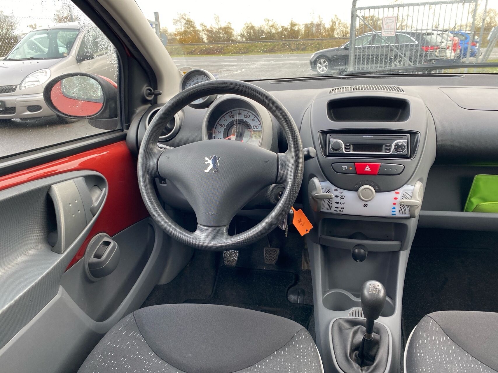 Billede af Peugeot 107 1,0 12V Urban 68HK 5d