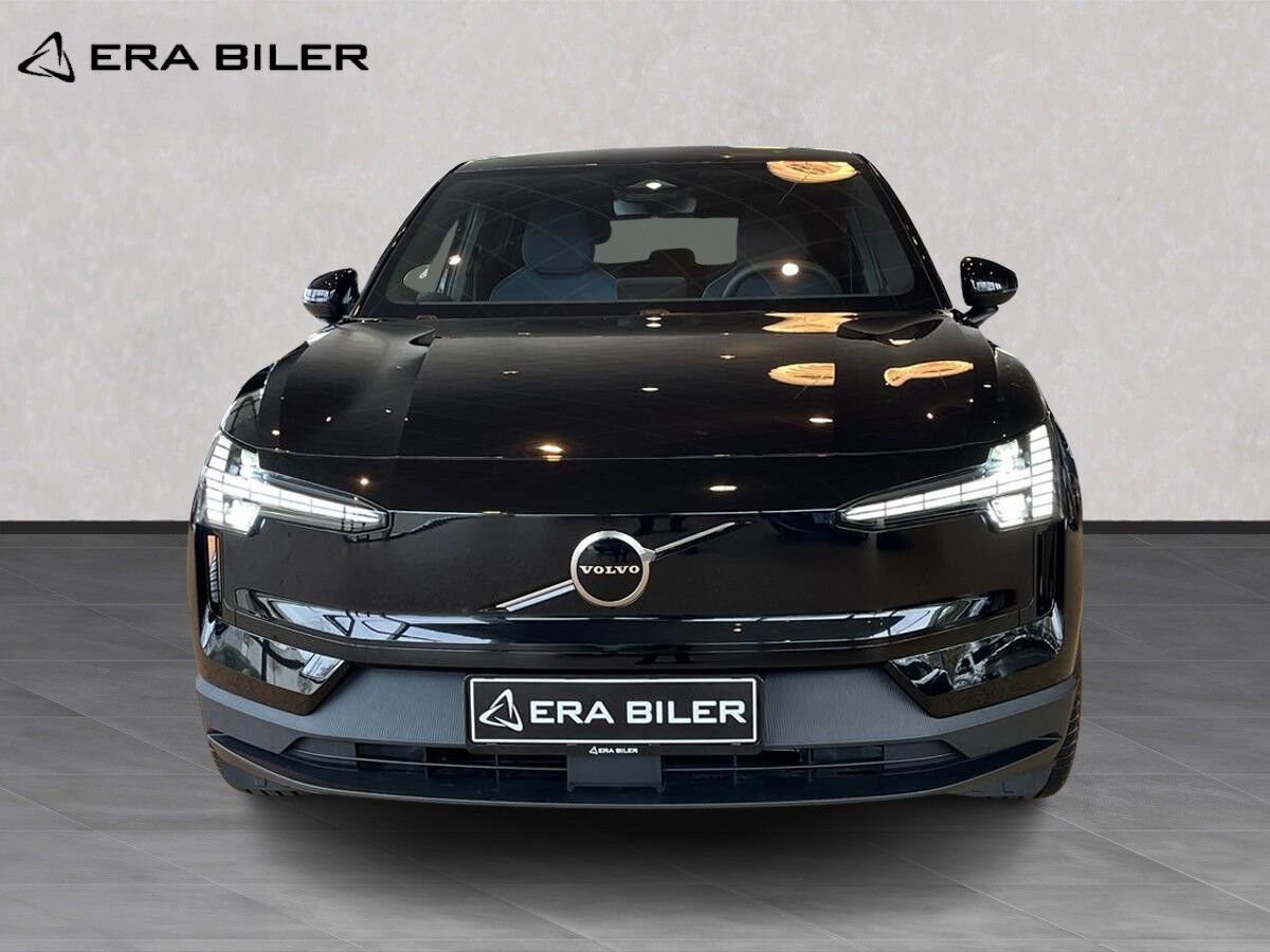 Billede af Volvo EX30 Single Motor Extended Range Core 272HK 5d Aut.