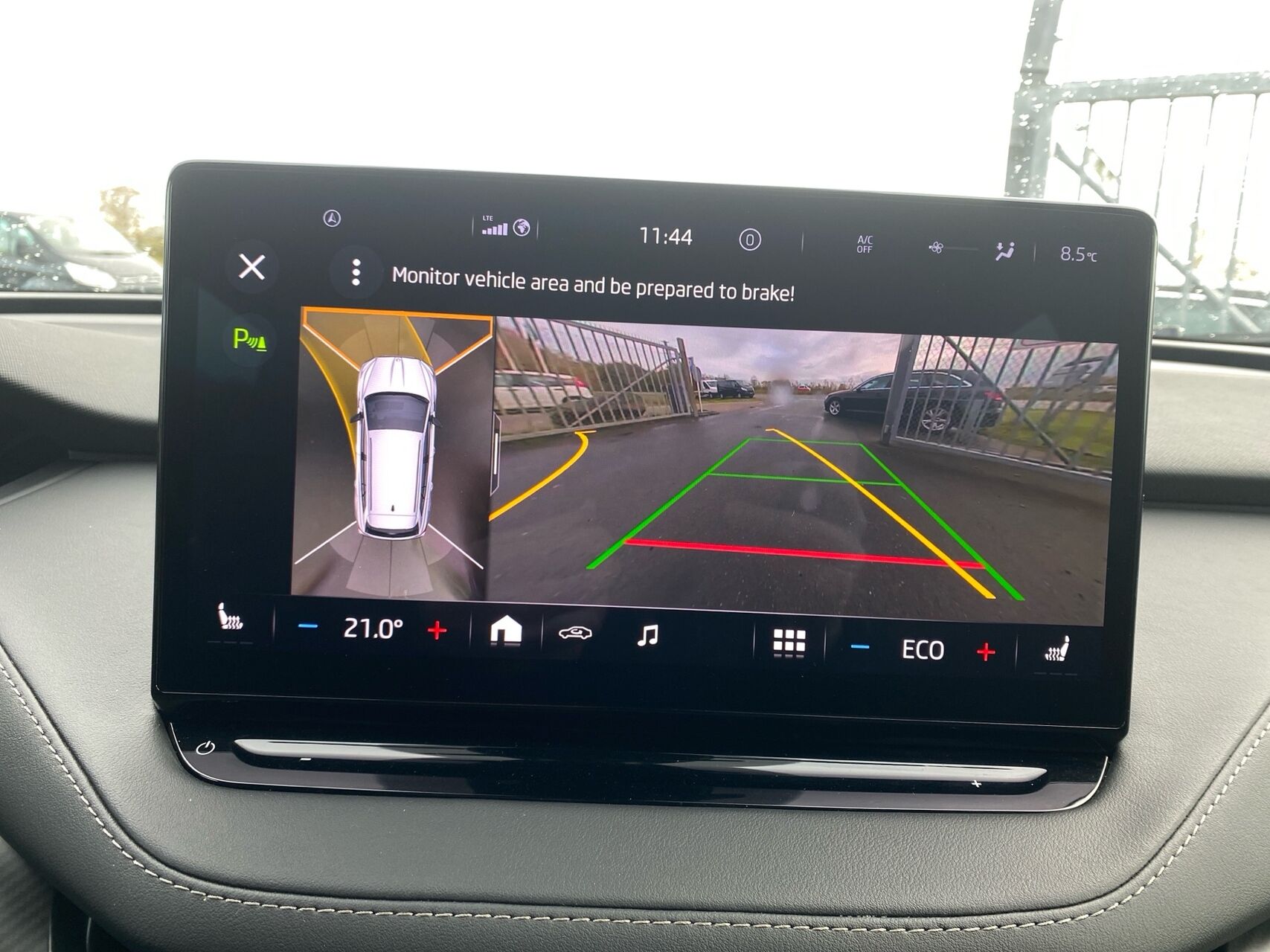 Billede af Skoda Enyaq iV 80X EL Sportline 4x4 265HK 5d Aut.