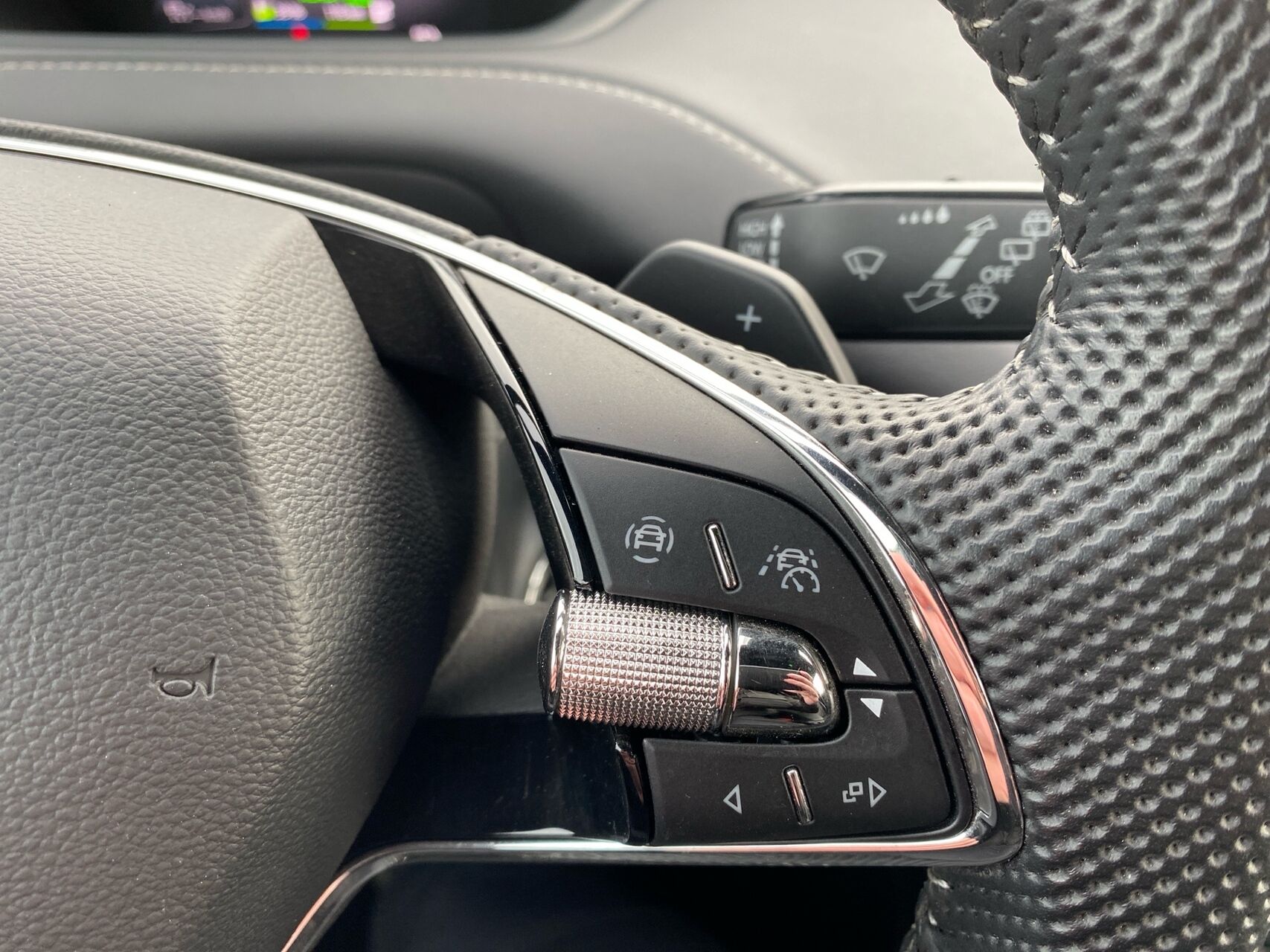 Billede af Skoda Enyaq iV 80X EL Sportline 4x4 265HK 5d Aut.