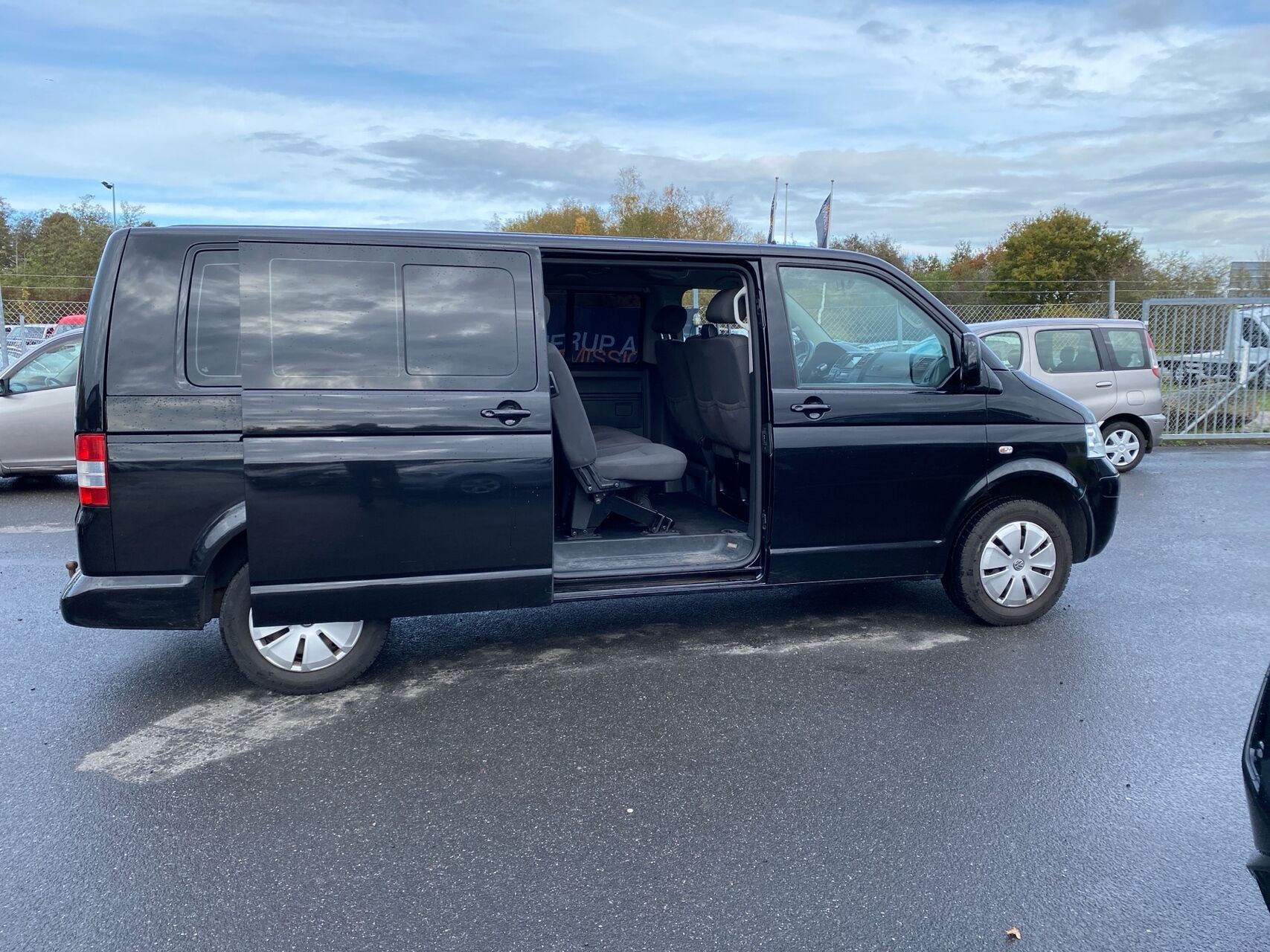 Billede af VW Caravelle Lang 2,5 TDI 130HK Aut.