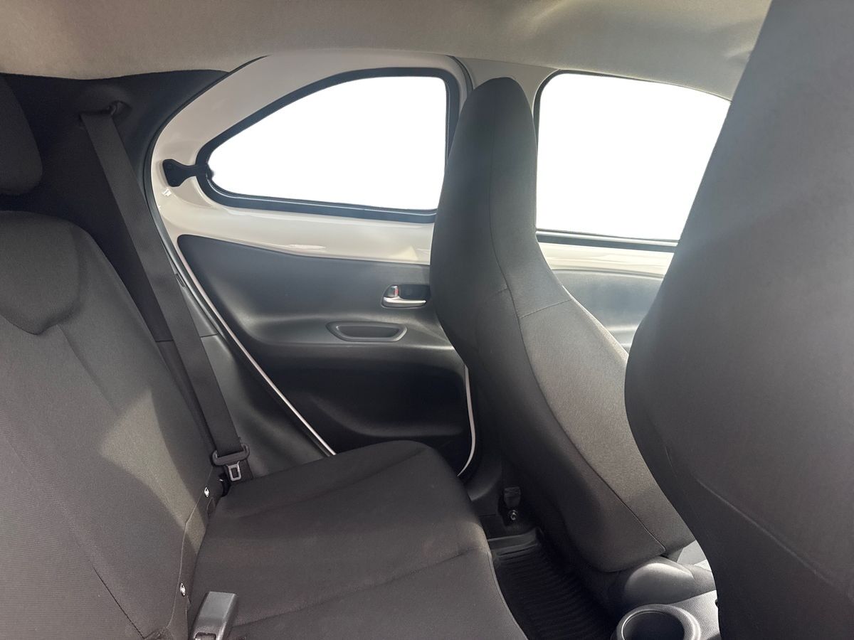 Billede af Toyota Aygo X 1,0 VVT-I Active 72HK 5d Aut.