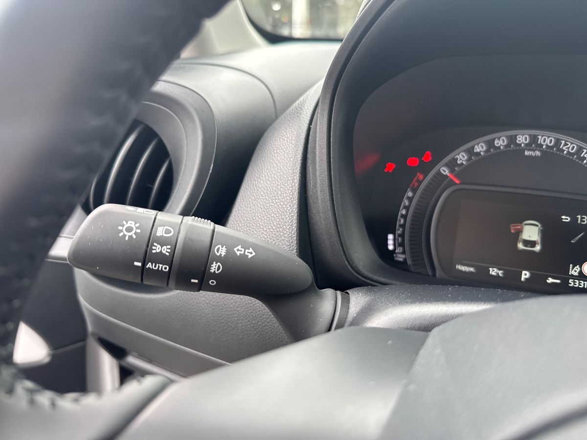 Billede af Toyota Aygo X 1,0 VVT-I Active 72HK 5d Aut.