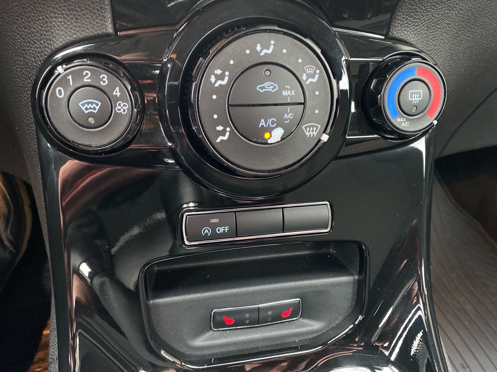 Billede af Ford Fiesta 1,0 EcoBoost Titanium Start/Stop 100HK 5d