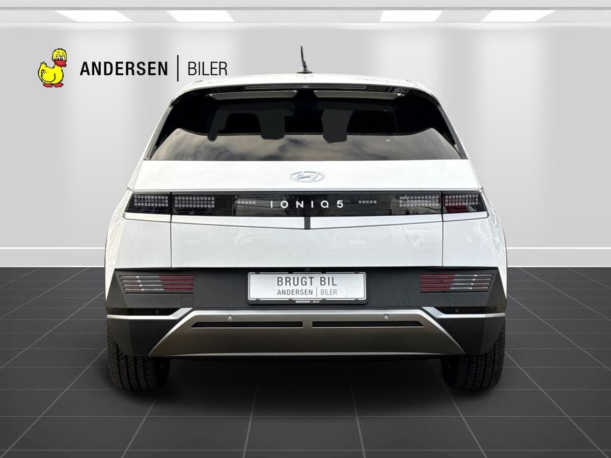 Billede af Hyundai Ioniq 5 Electric 77,4 kWh Essential 229HK 5d Aut.