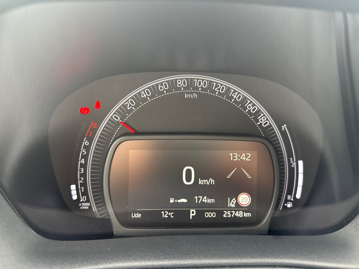 Billede af Toyota Aygo X 1,0 VVT-I Pulse 72HK 5d Aut.