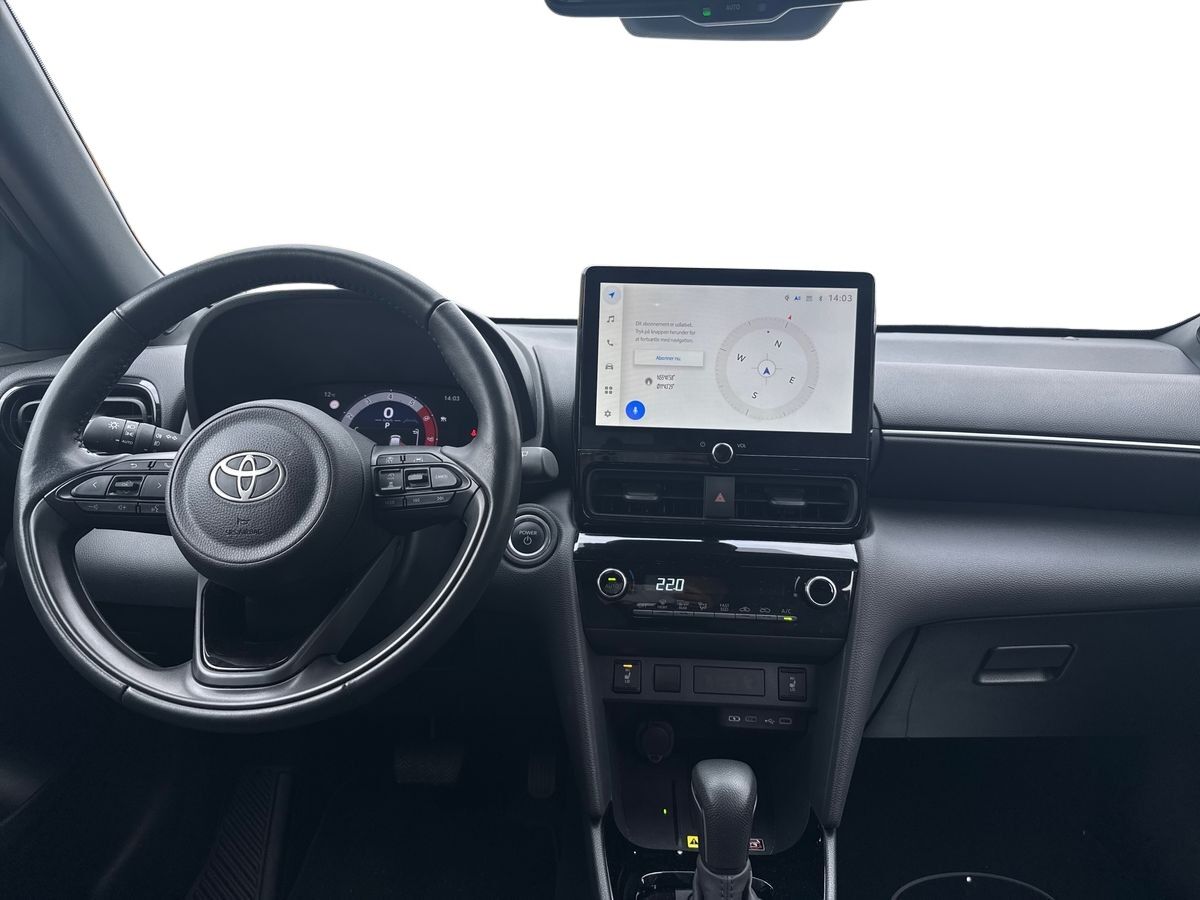 Billede af Toyota Yaris Cross 1,5 Hybrid Style Comfort 116HK 5d Trinl. Gear