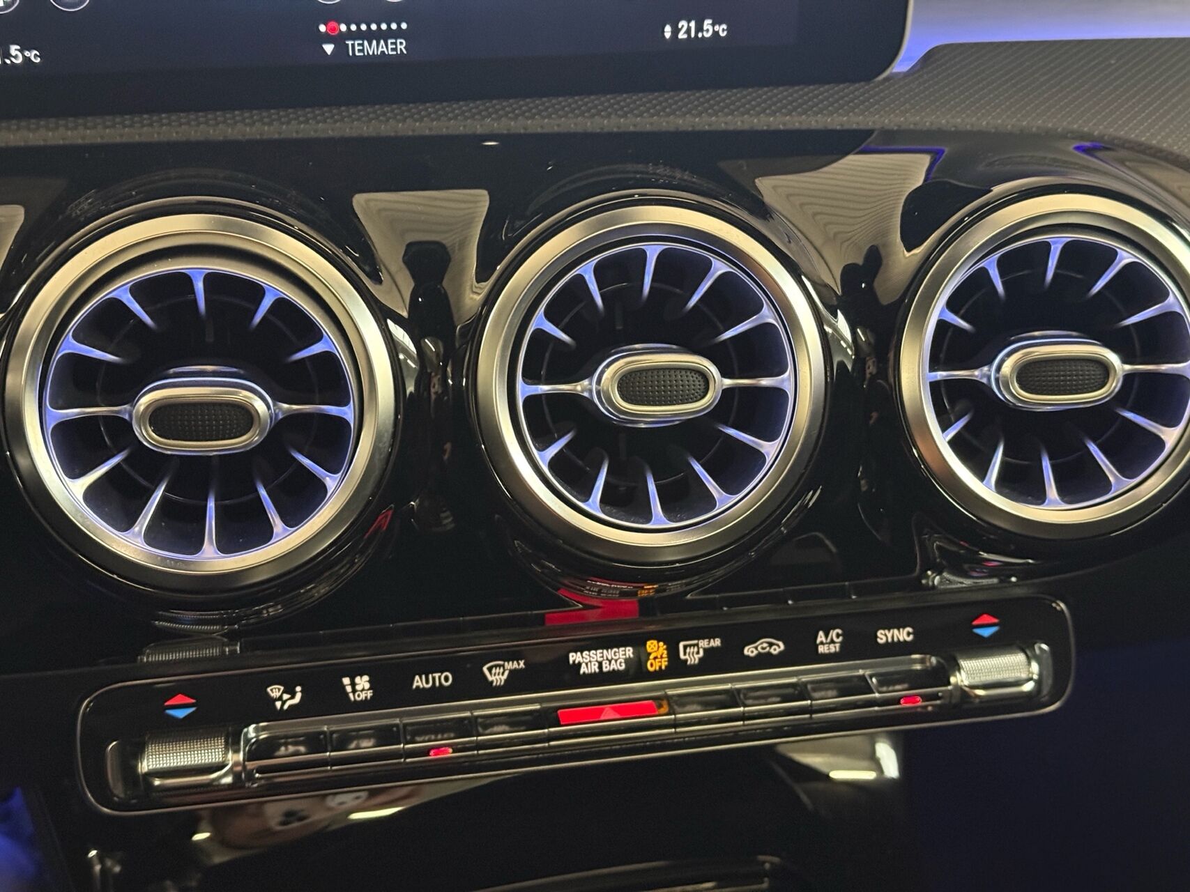 Billede af Mercedes-Benz A180 d 1,5 CDI AMG Line 7G-DCT 116HK 5d 7g Aut.